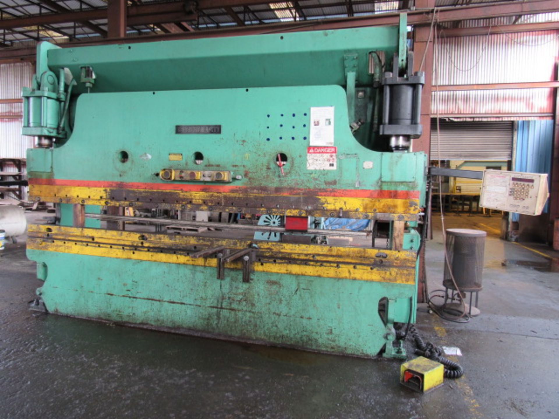 Cincinnati 175 Ton 175CB x 12 Hydraulic Press Brake - Image 2 of 9