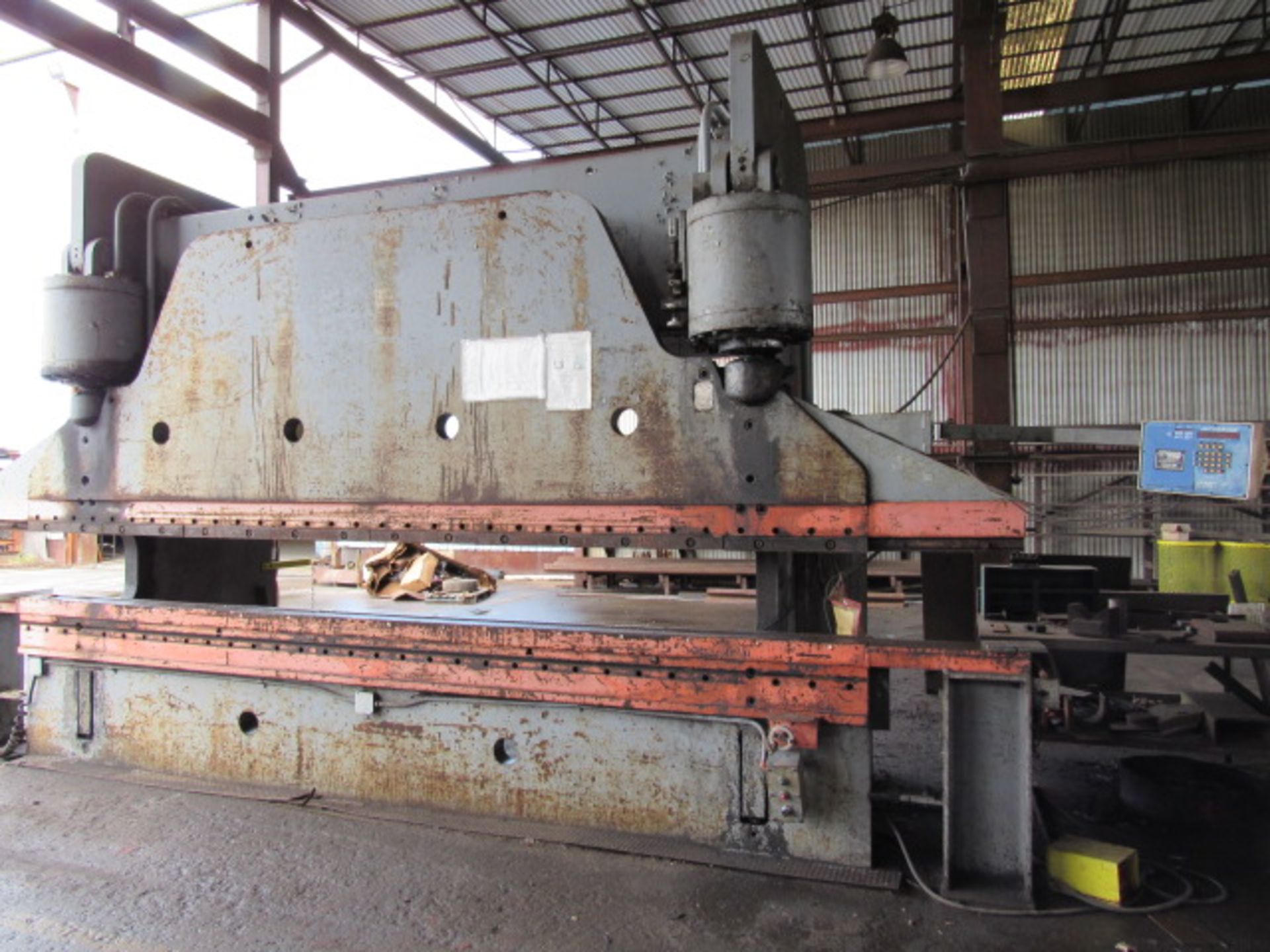 Cincinnati 400 Ton 400H x 12 Hydraulic Press Brake - Image 2 of 7
