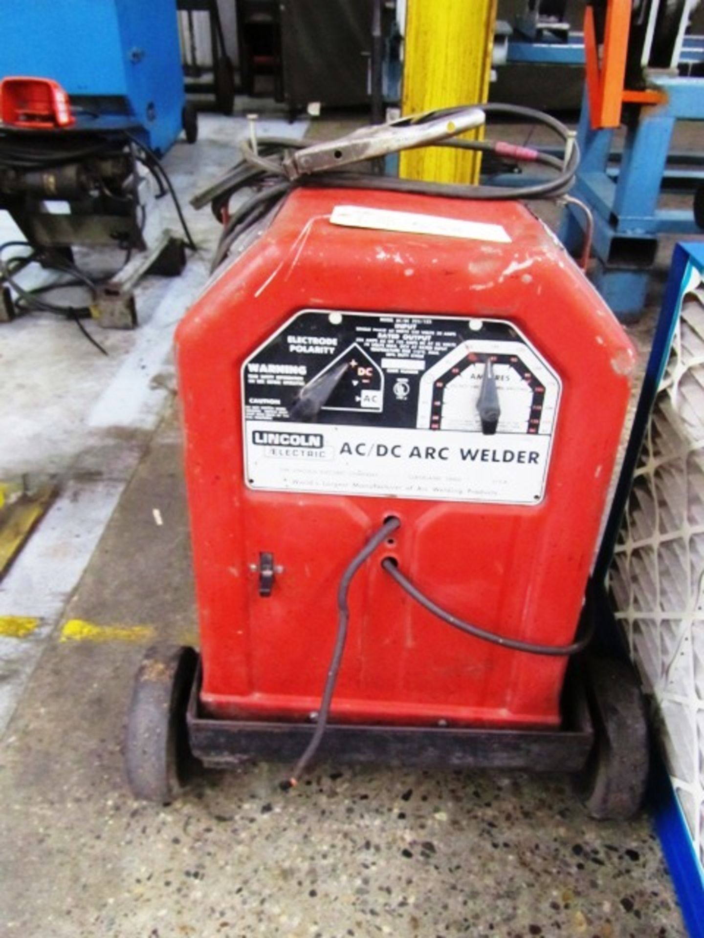 Lincoln Electric AC/DC Portable Arc Welder