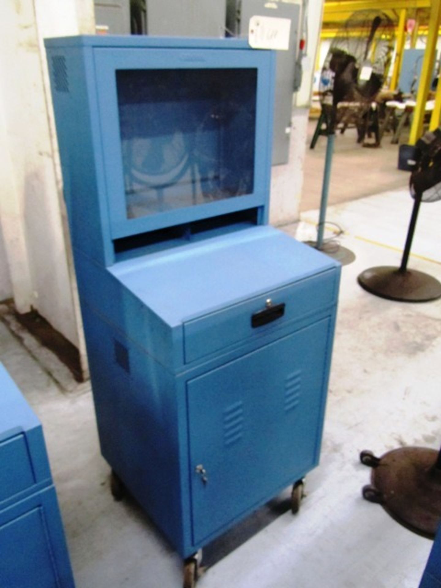 Global Portable Computer Cabinet