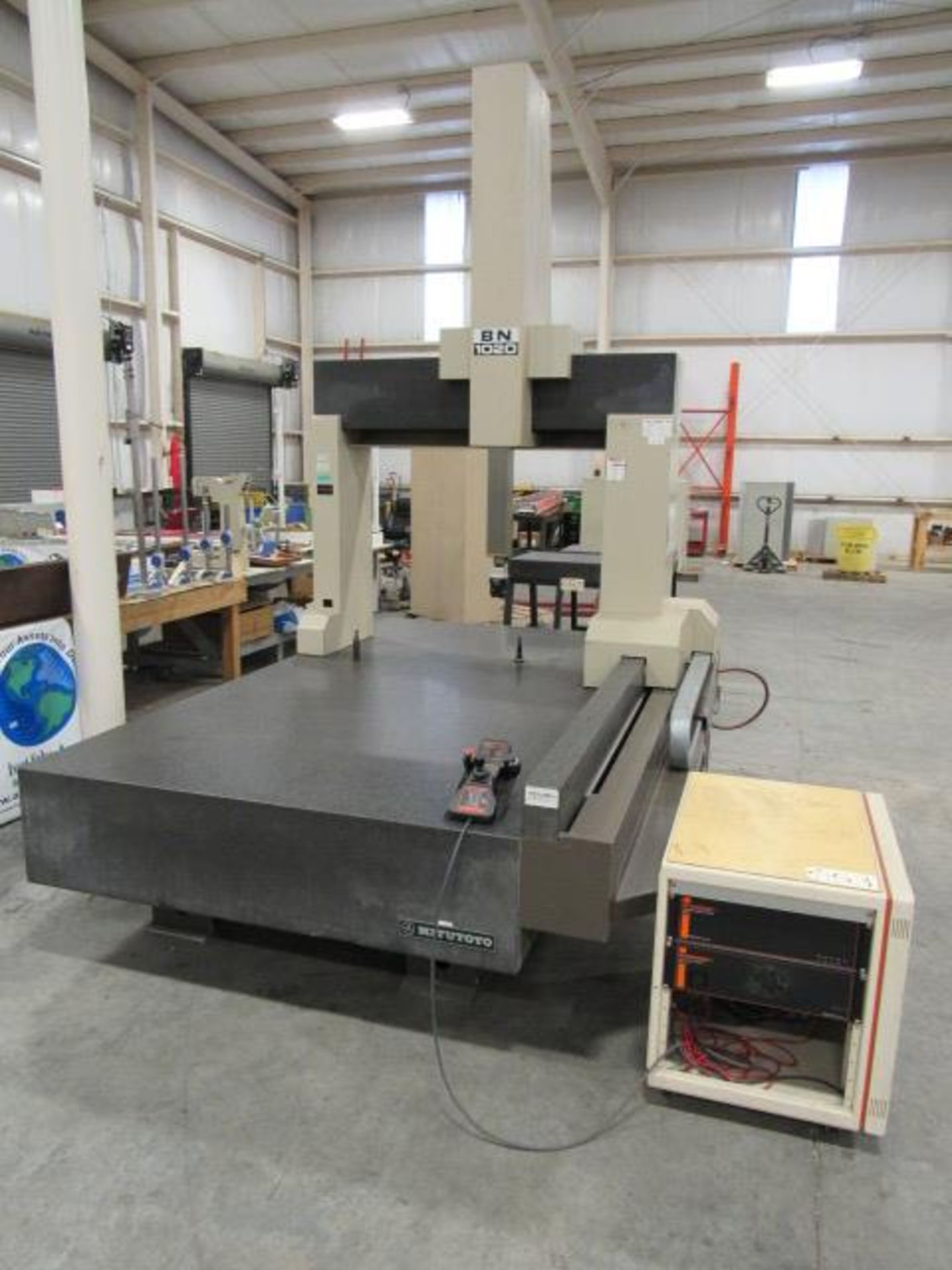 Mitutoyo BN1020 CNC Coordinate Measuring Machine with 40''W x 80''D x 36''H Work Envelope, - Bild 4 aus 5