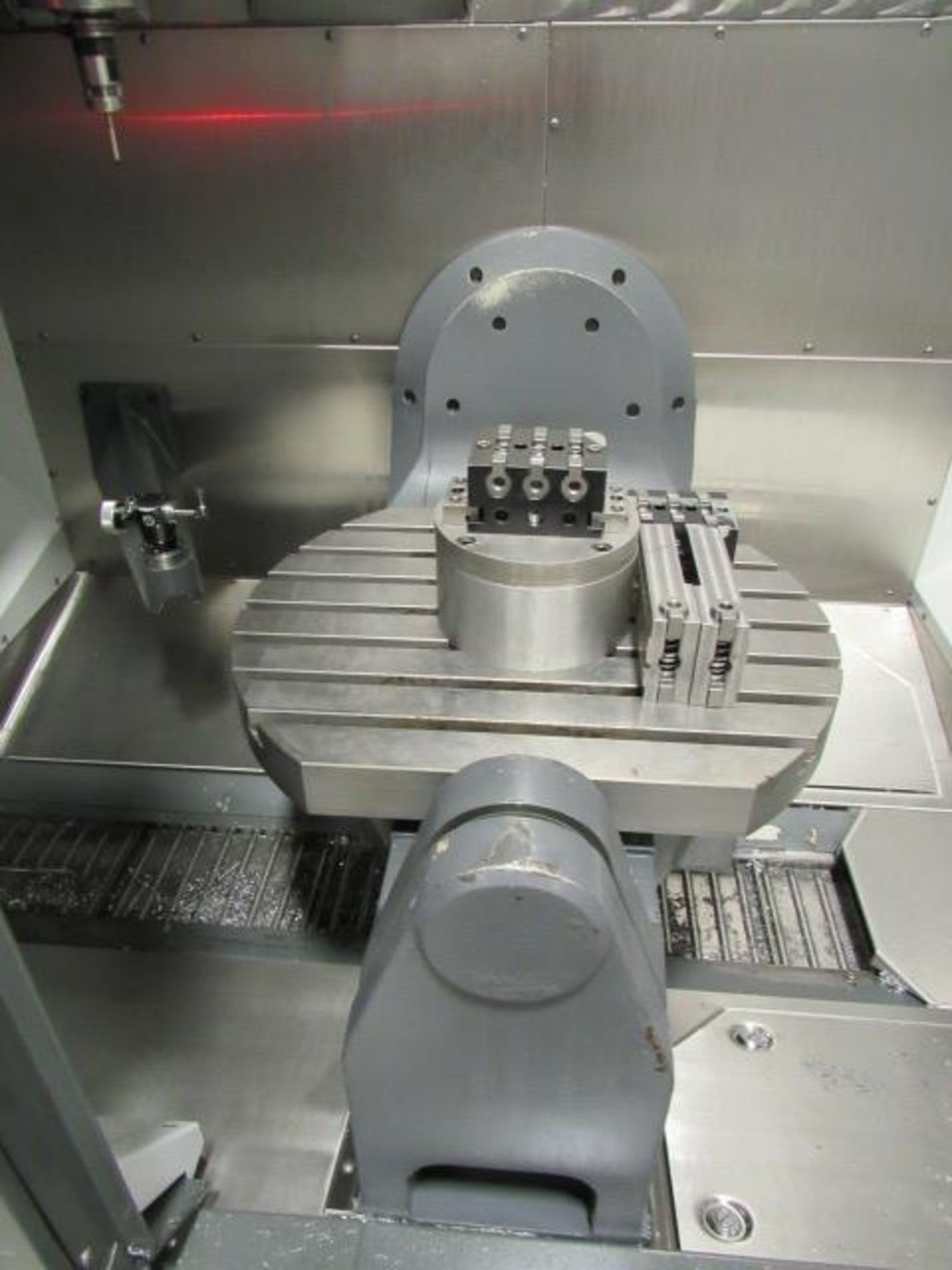 Haas UMC750 5-Axis CNC Vertical Machining Center with 19.7'' Diameter Rotary Trunnion Table, #40 - Image 4 of 6