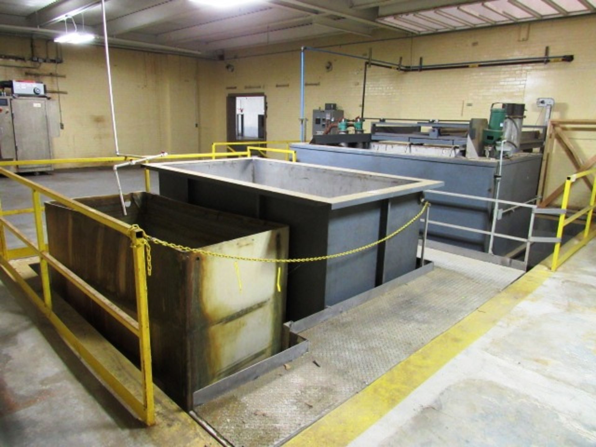 Upton Salt Bath Furnace with 8' x 5' x 6' Deep Steel Tank, Dual Burners with Digital Controls & - Image 4 of 8