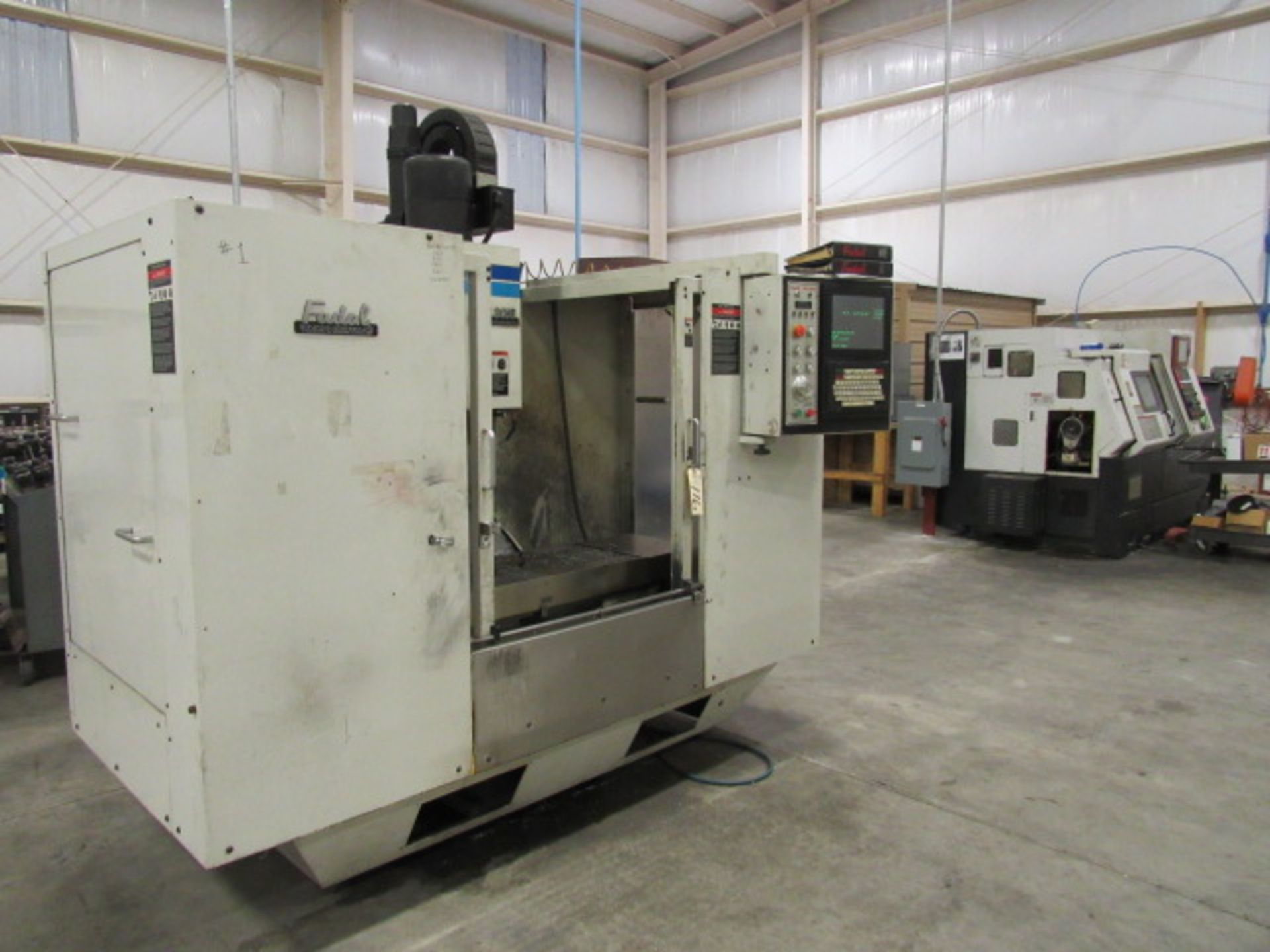 Fadal VMC3016 CNC Vertical Machining Center with #40 Taper Spindle, 39'' x 16'' Table, 30'' X- - Image 3 of 5