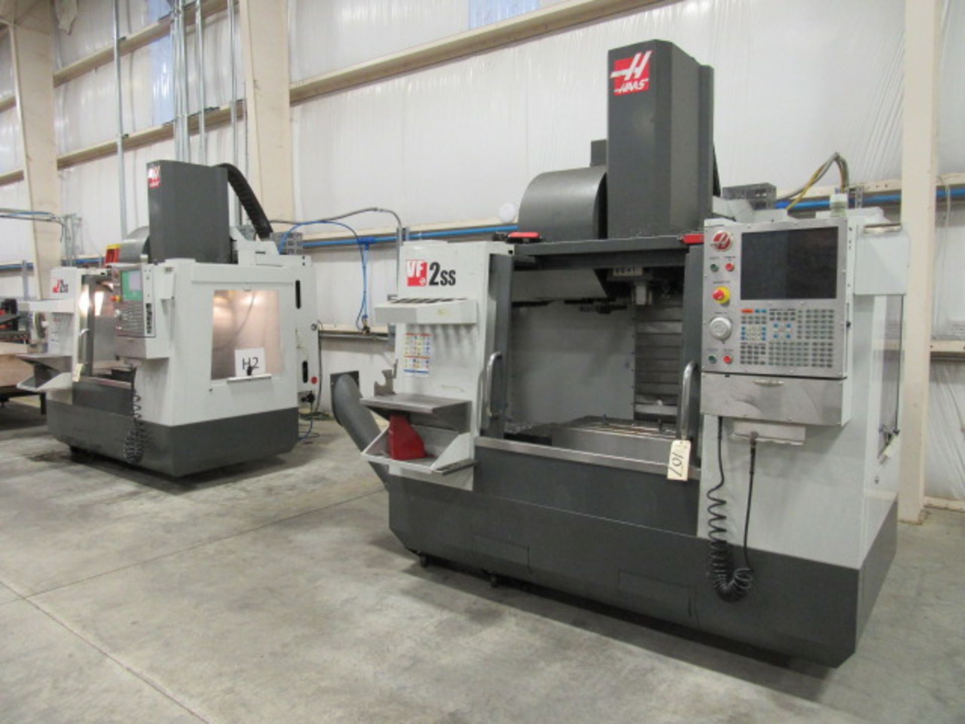 Haas VF2SS CNC Vertical Machining Center - Image 2 of 5