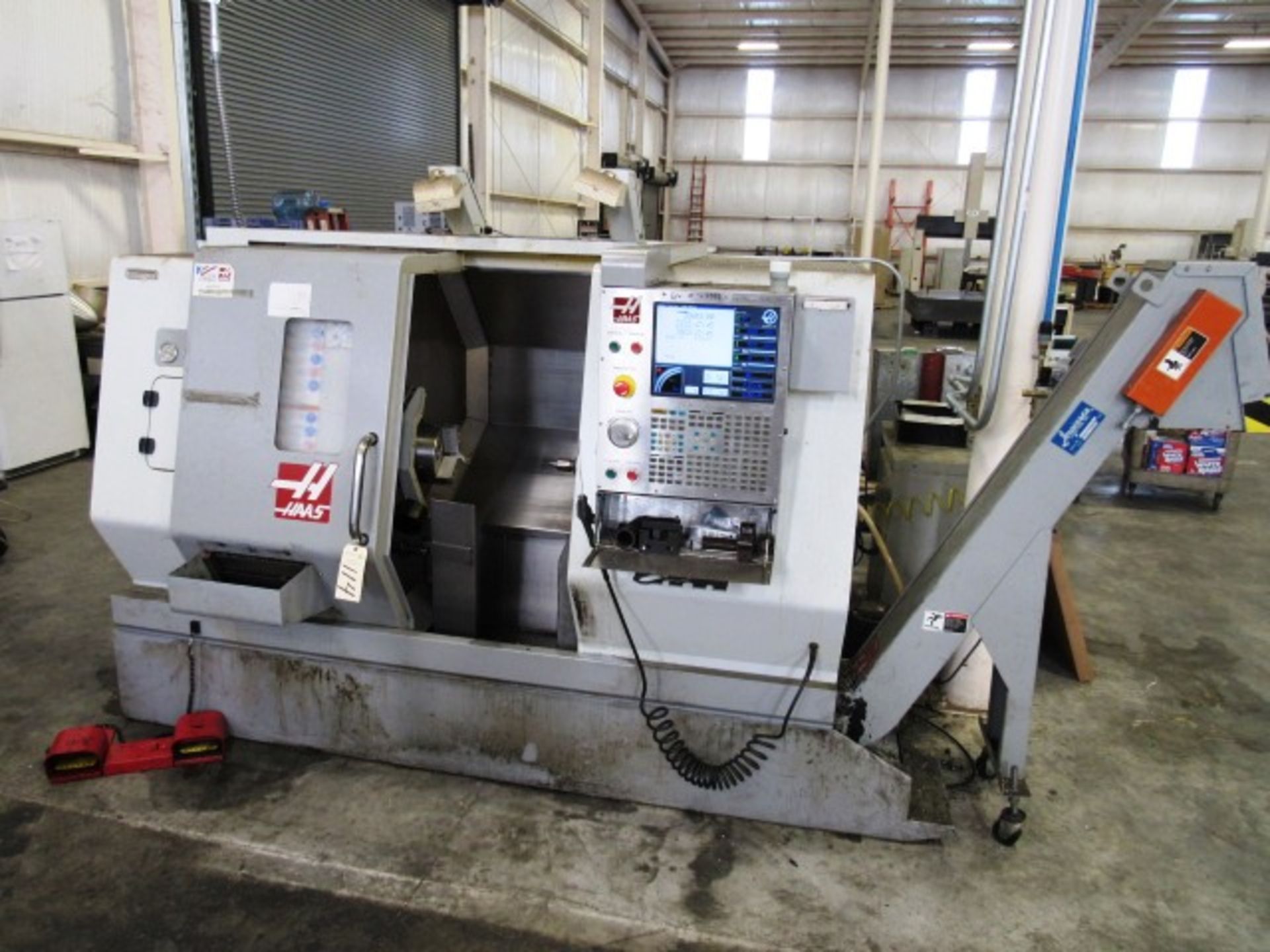 Haas SL20T CNC Turning Center with 8'' 3-Jaw Power Chuck, Approx 22'' Max Cutting Length, Tailstock,