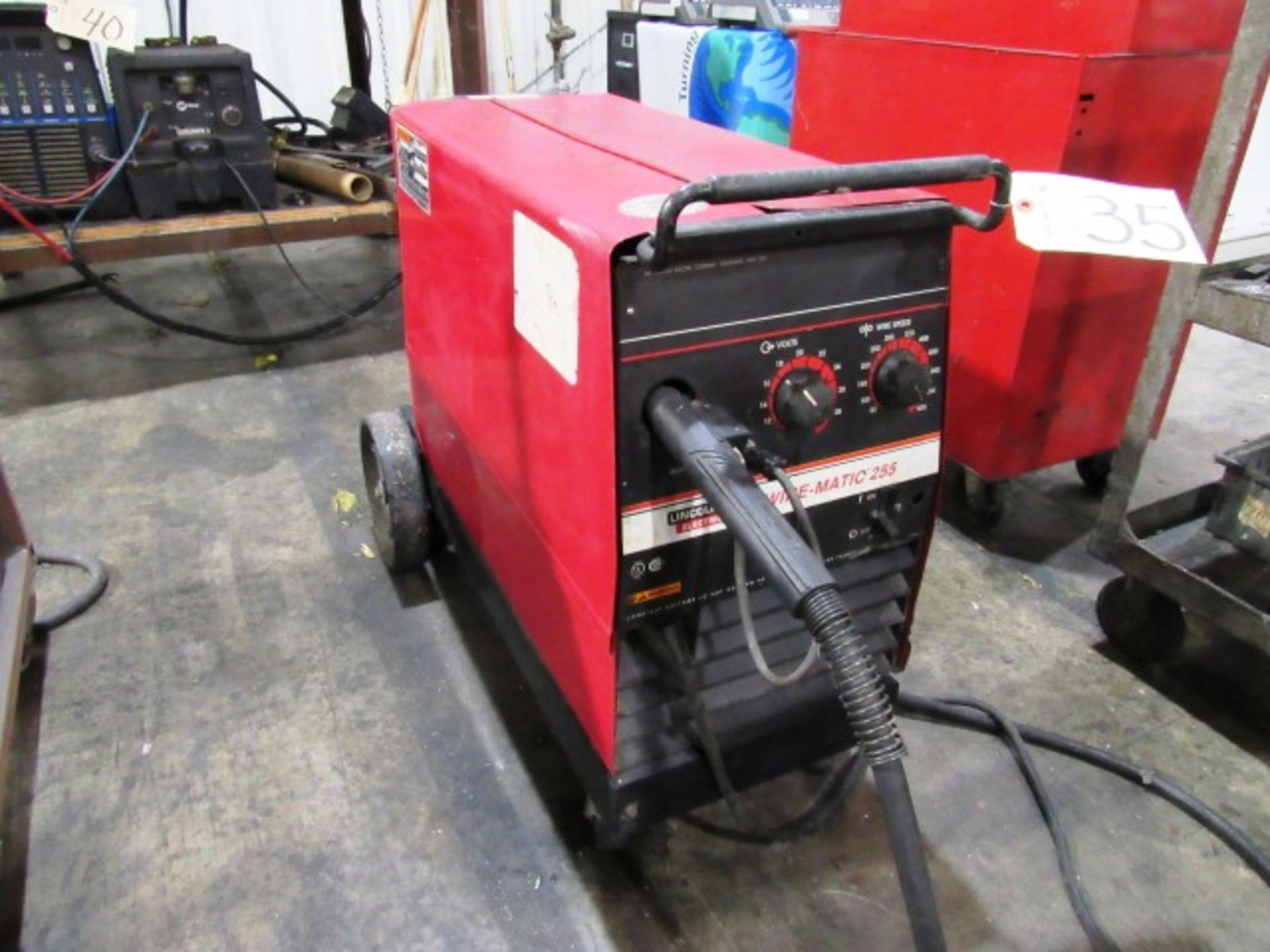 Lincoln Wire-Matic 255 Portable Welder, sn:U1951208552