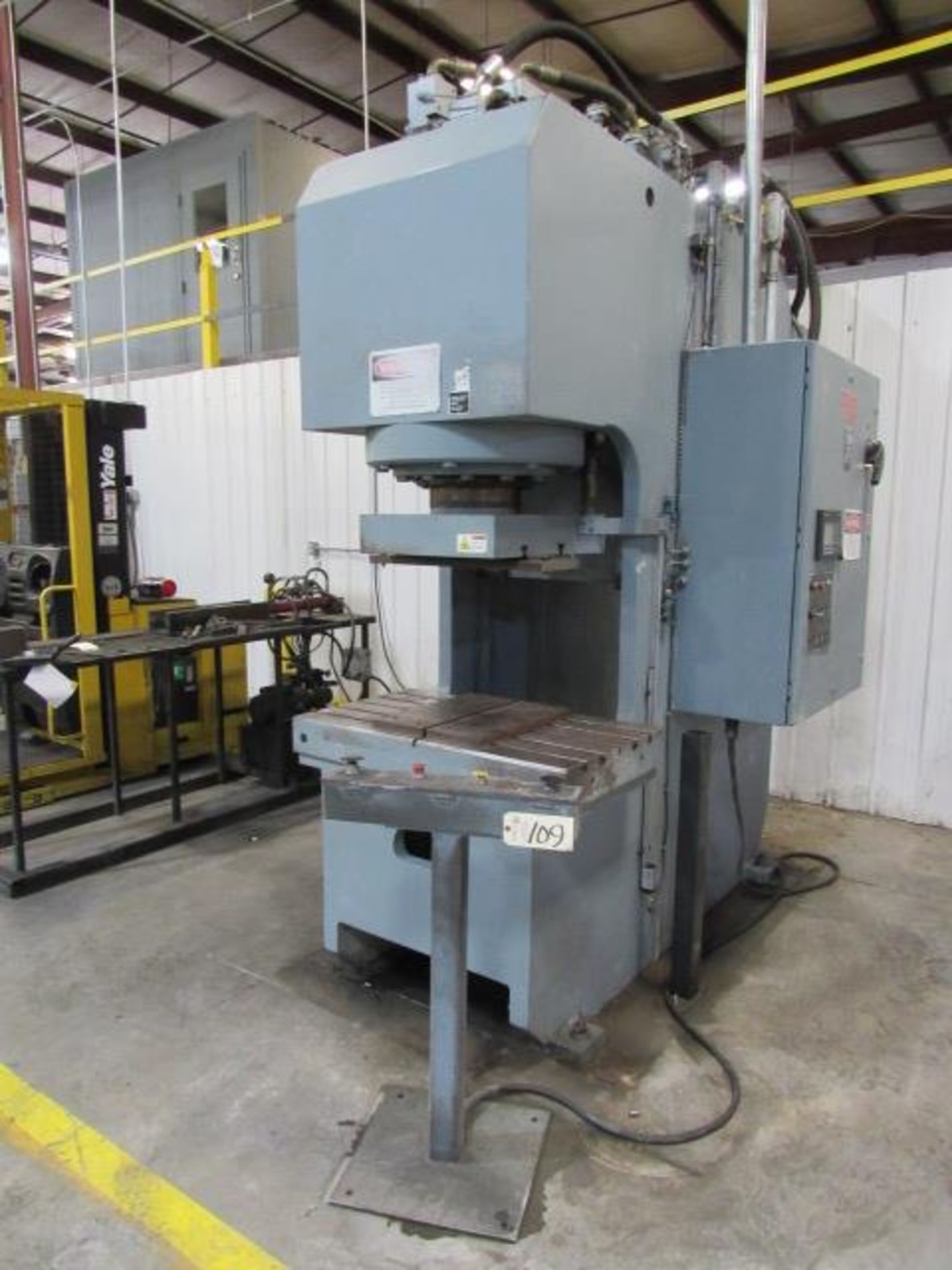 Pacific Model 200PFII 200 Ton Press Former Hydraulic Press, sn:A1645 - Image 3 of 8