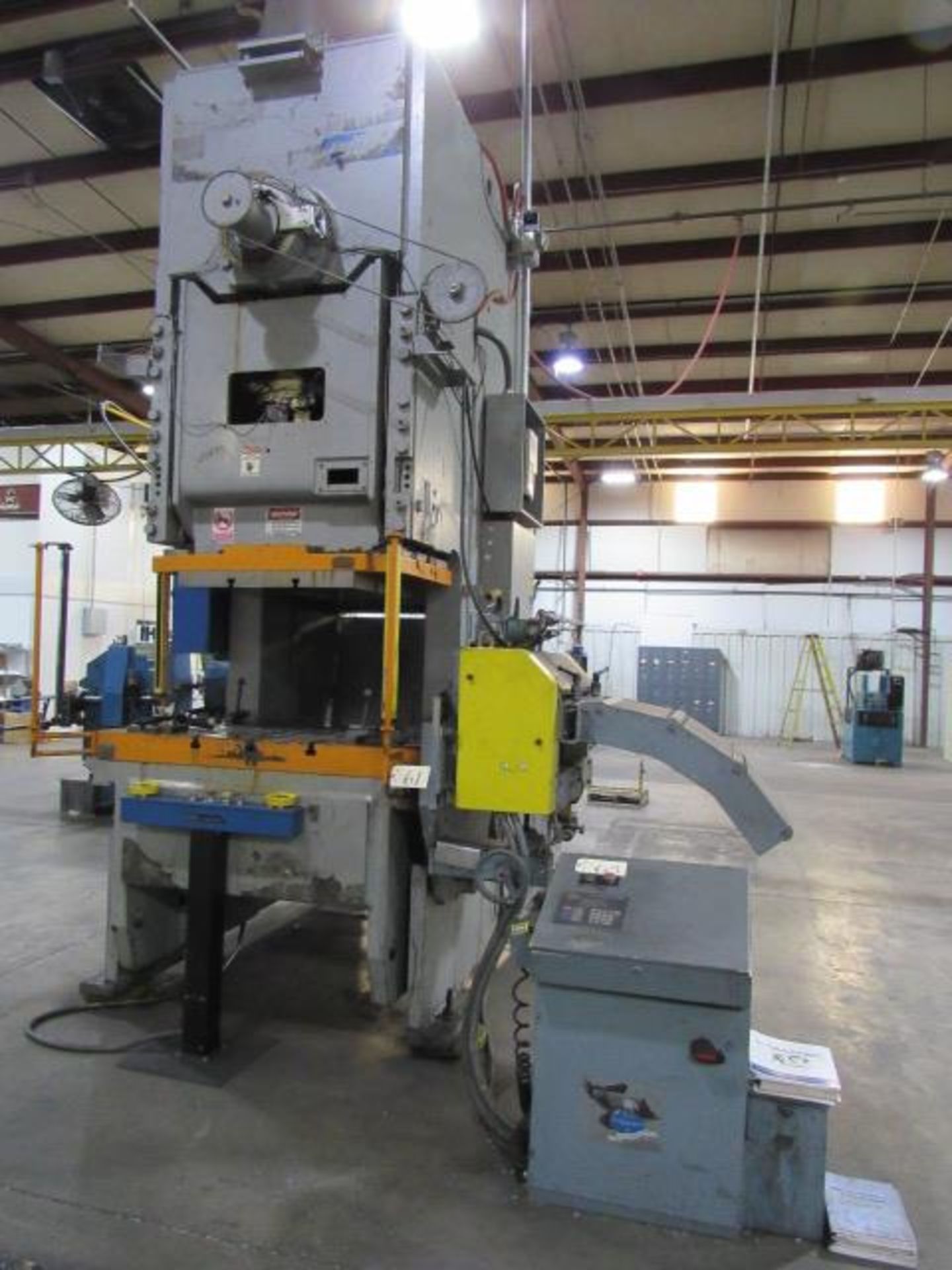 Niagara Model E-250 250 Ton OBI Punch Press, sn:45885 - Image 2 of 7