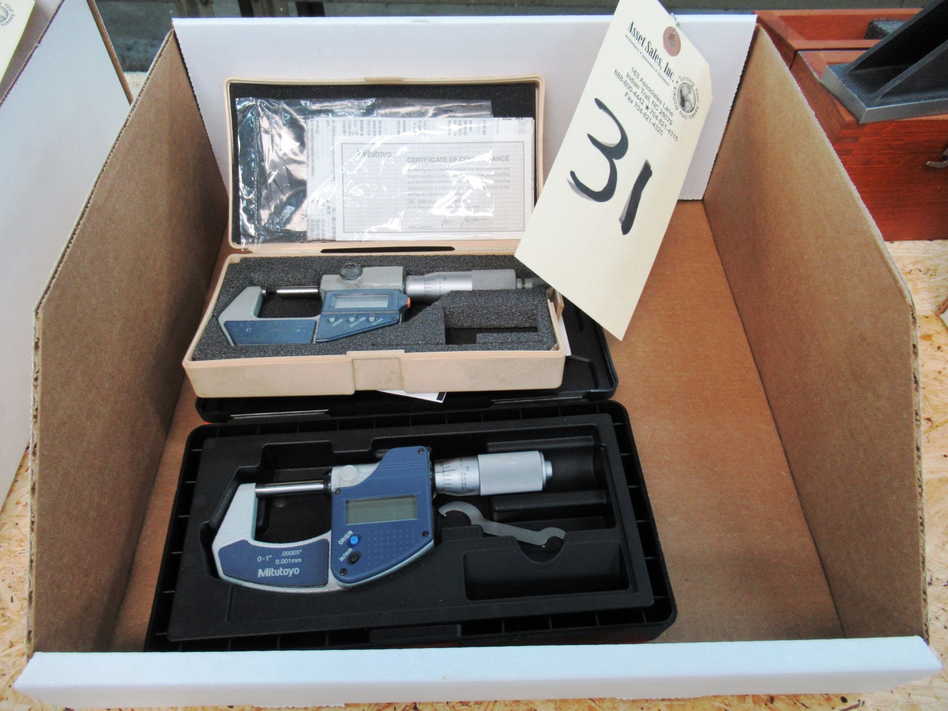 (2) 0''-1'' Mitutoyo Digital Micrometers