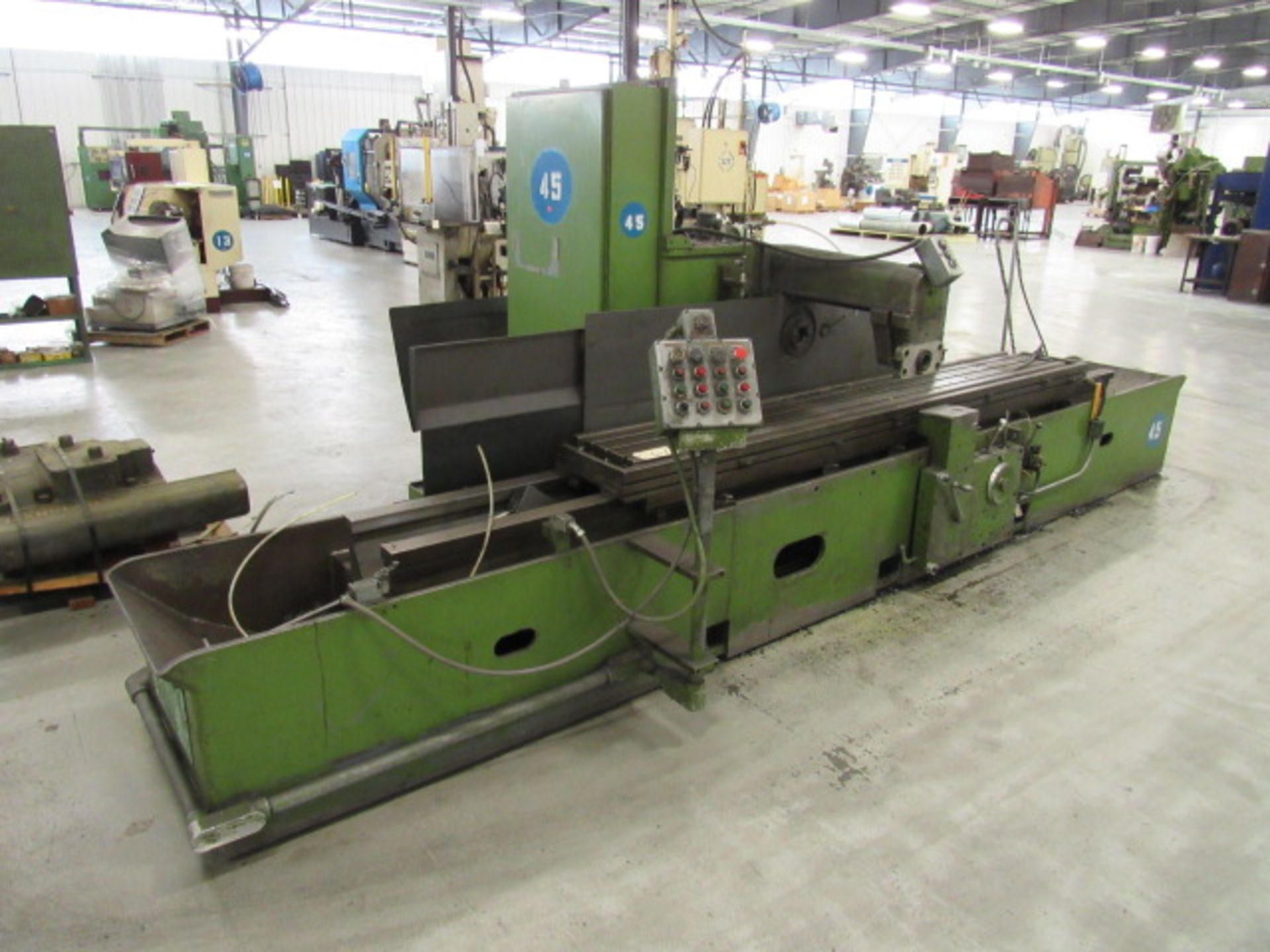 Cincinnati Hypowermatic Horizontal Production Milling Machine