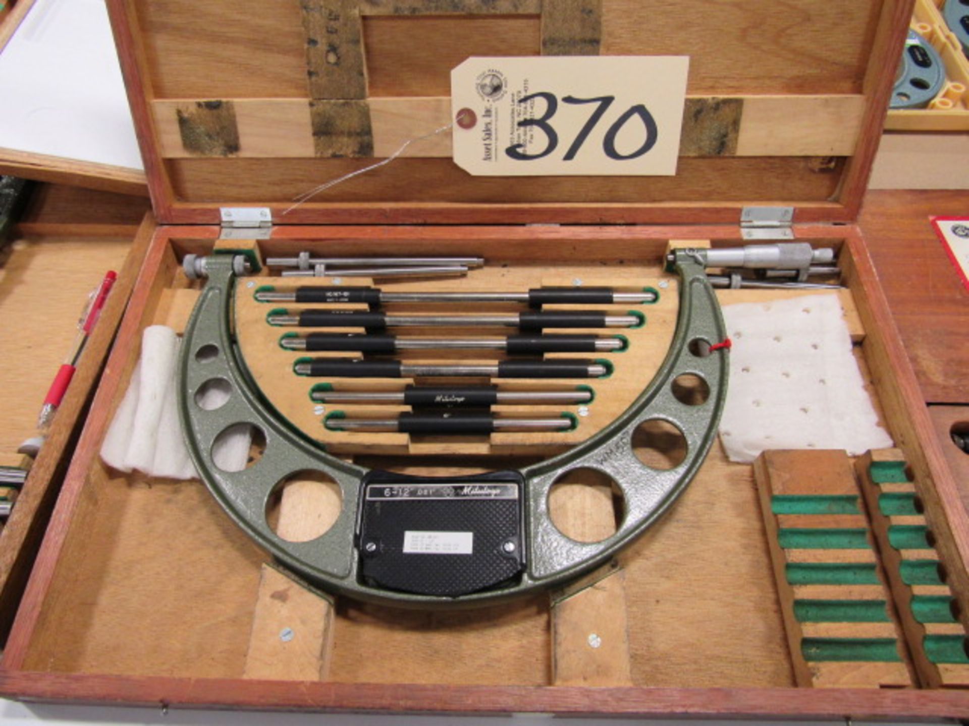 Mitutoyo 6'' - 12'' Micrometer