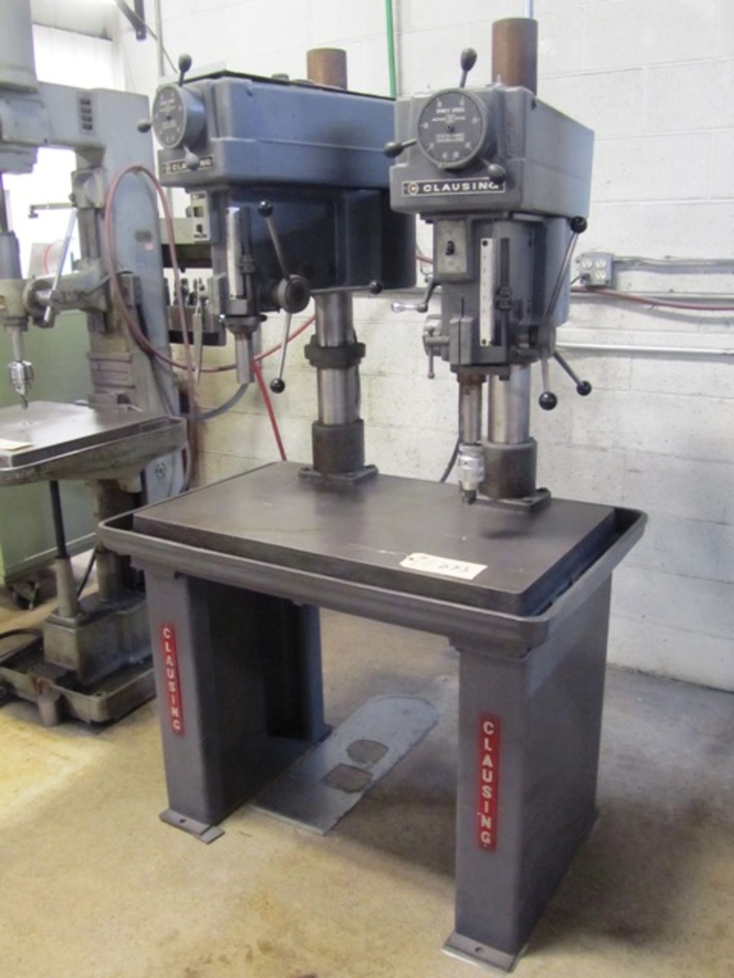 Clausing Model 2285 22'' Production Drill Press