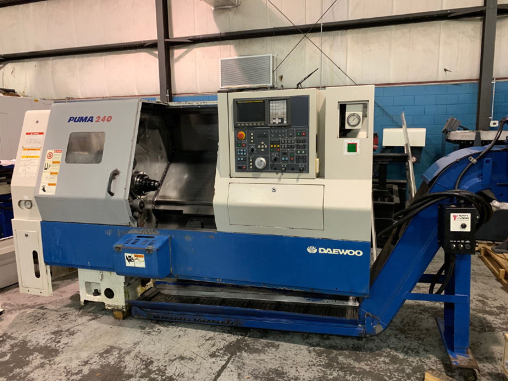 Daewoo Puma 240B CNC Turning Center