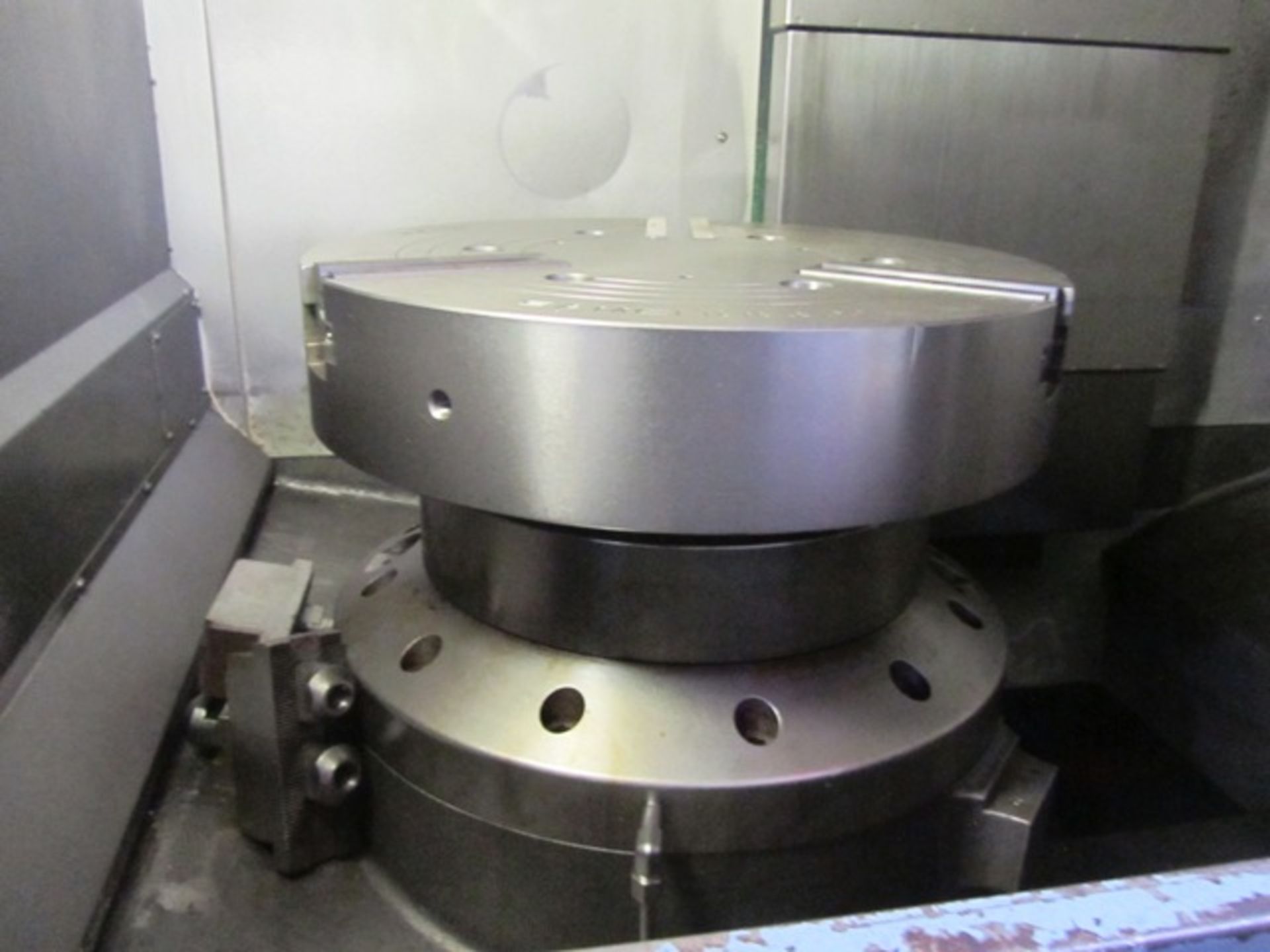 Doosan VT900 CNC Vertical Turning Center - Image 5 of 7