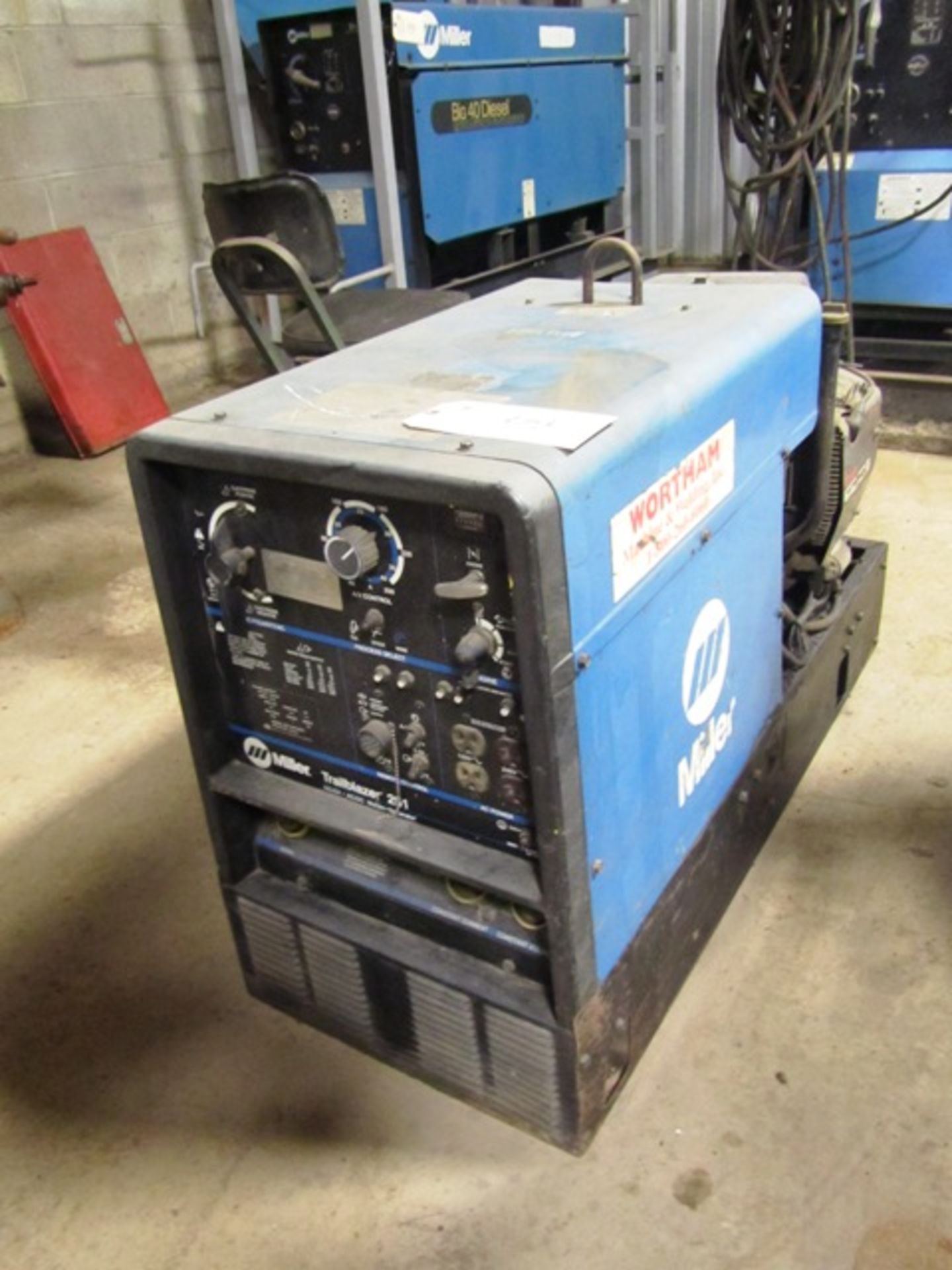 Miller Trailblazer 251 CC/CV AC/DC Gas Powered Welder Generator