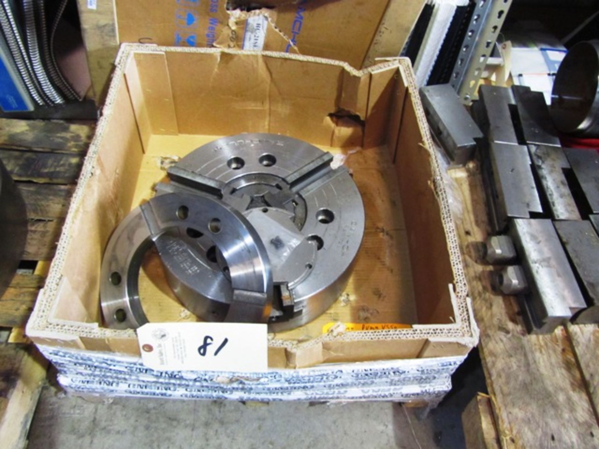 Samchully HC-15D 15'' 3-Jaw Power Chuck