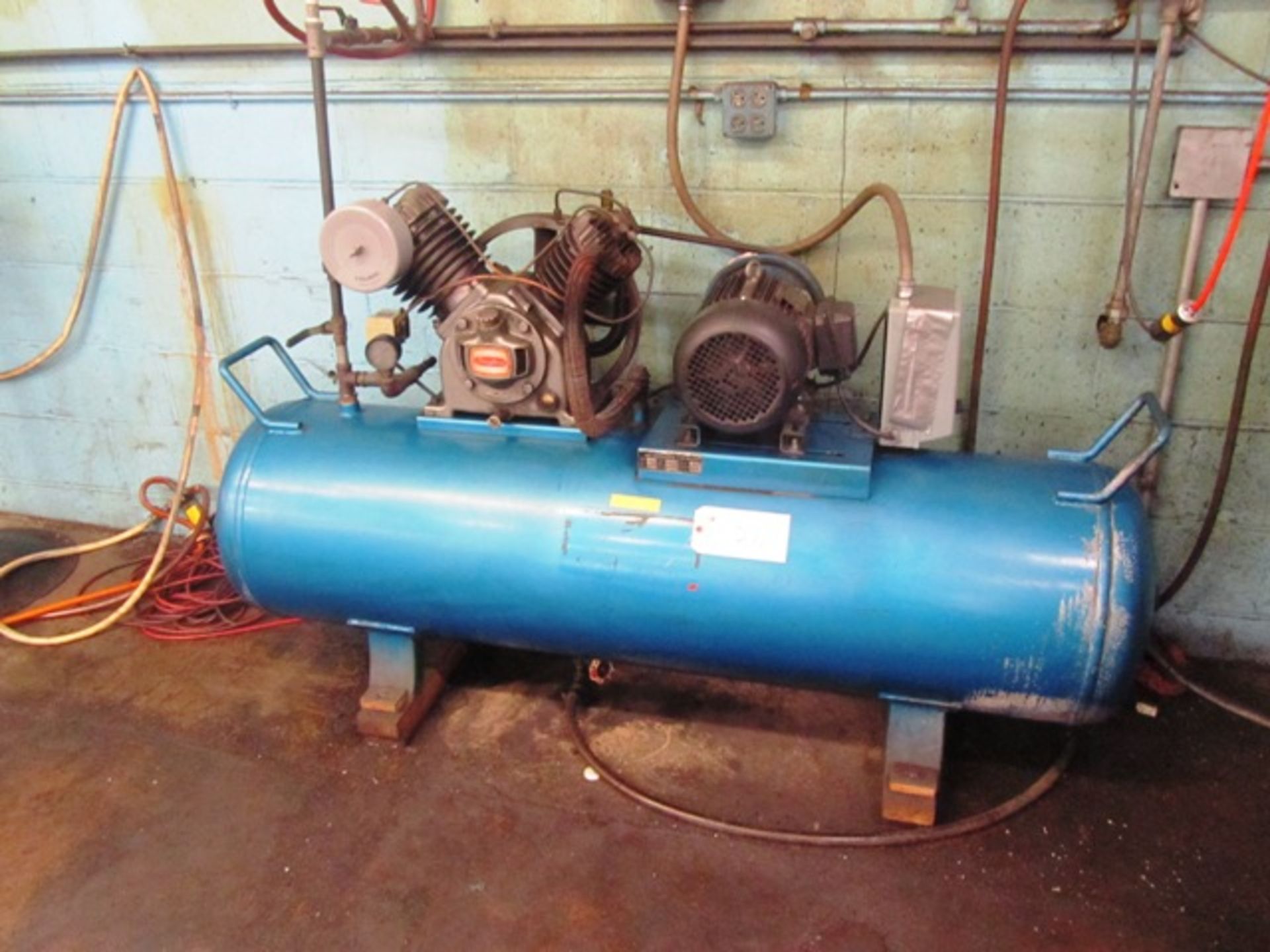 Dayton 2 Stage 5 HP Horizontal Tank Mounted Air Compressor