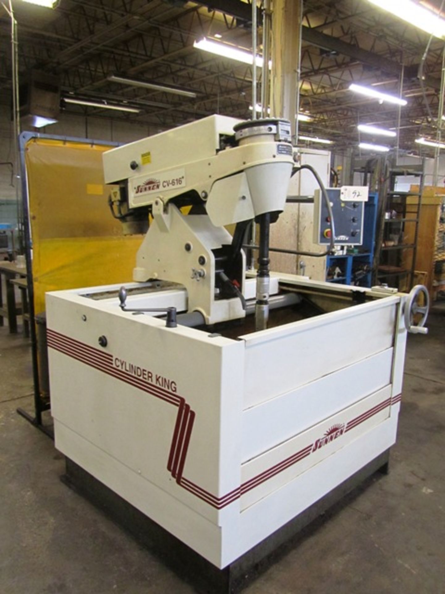 Sunnen CV-616 Cylinder King Vertical Honing Machine - Image 3 of 3