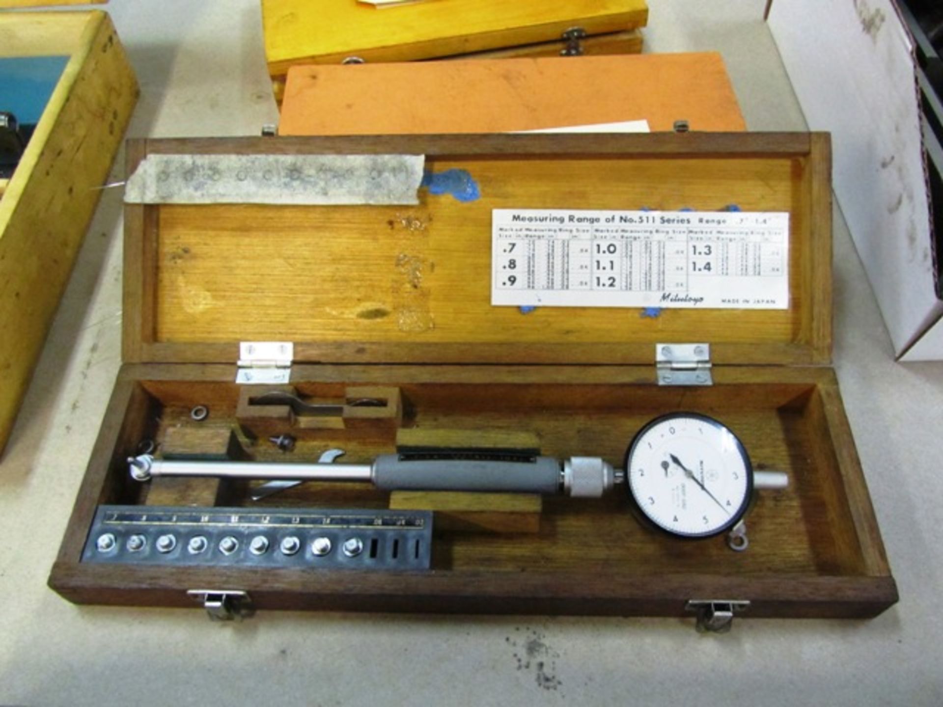 Mitutoyo 0.7''-1.4'' Dial Bore Gauge