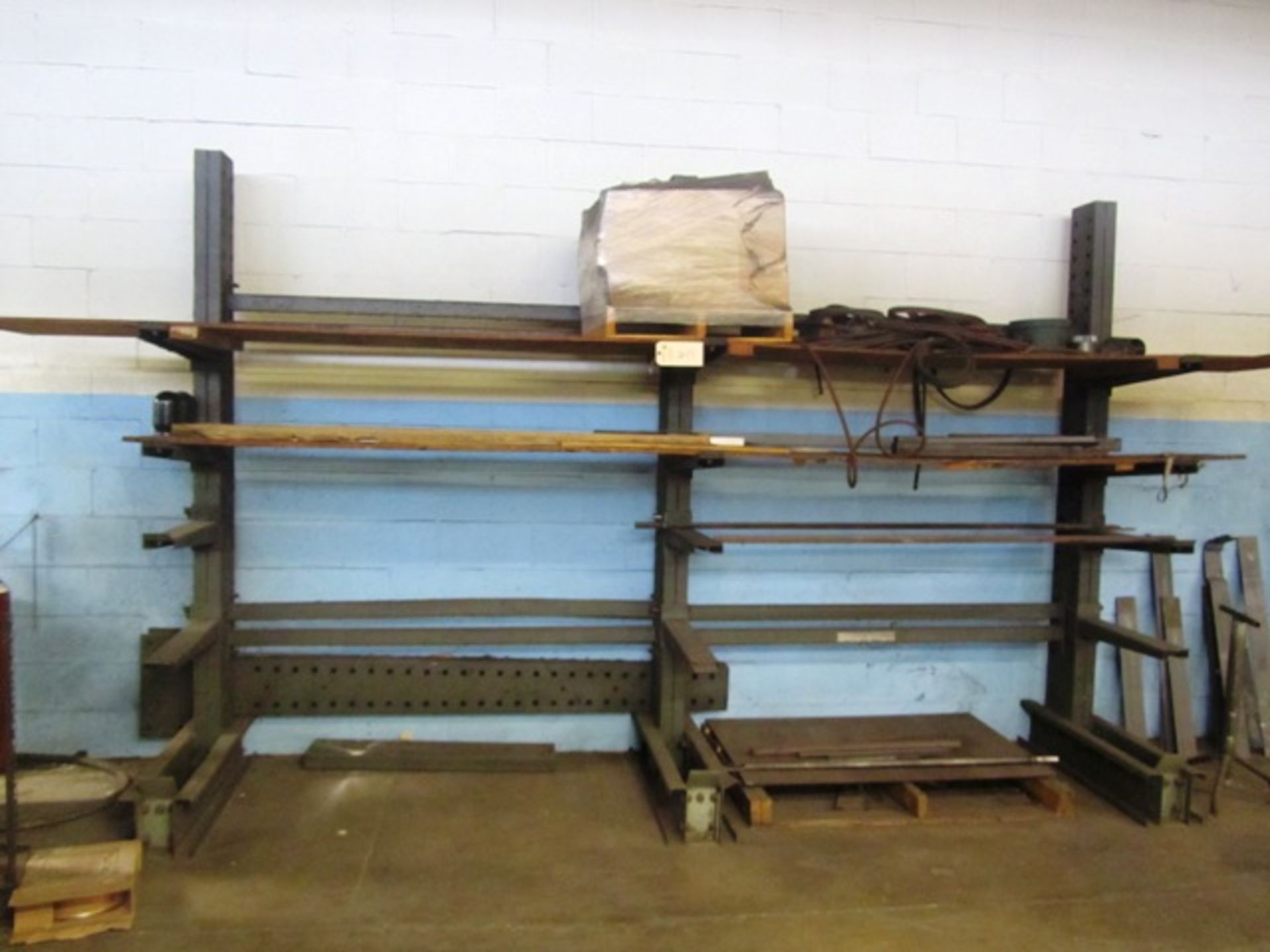 Cantilever Rack