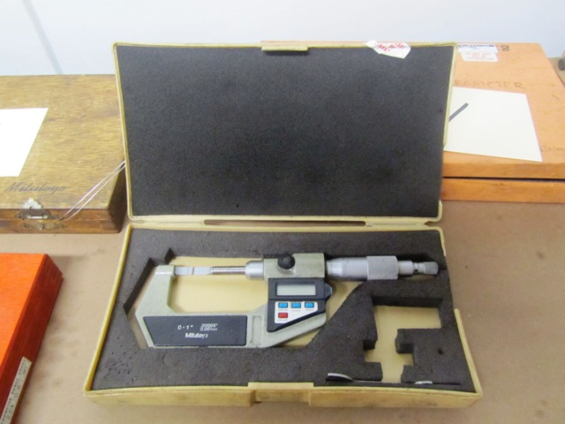 Mitutoyo 0''-1'' Digital Micrometer