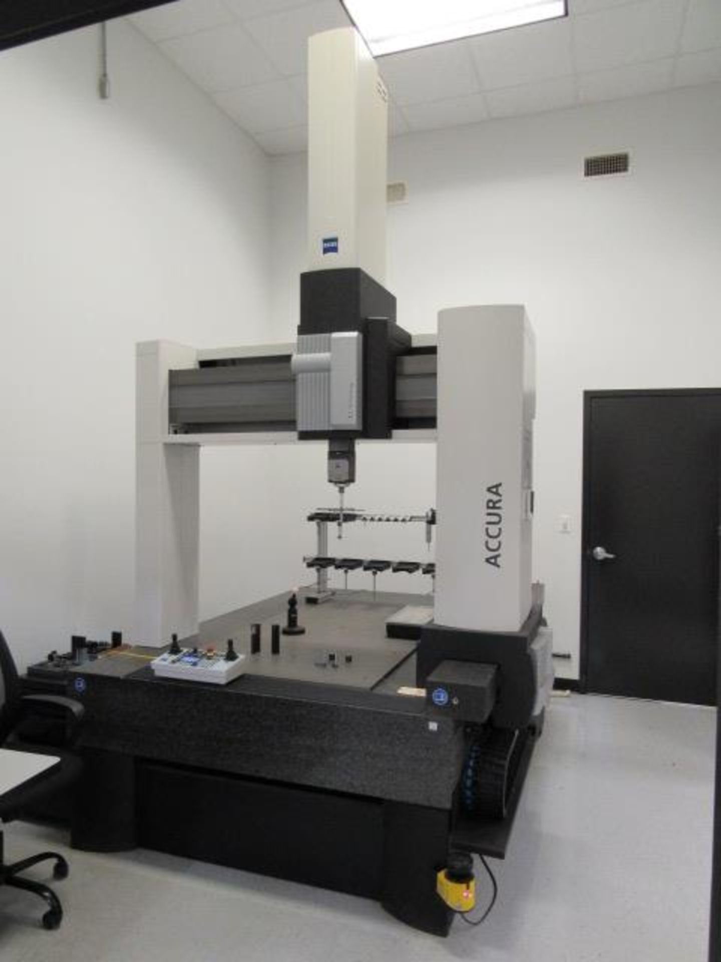 Zeiss Accura II CNC Coordinate Measuring Machine