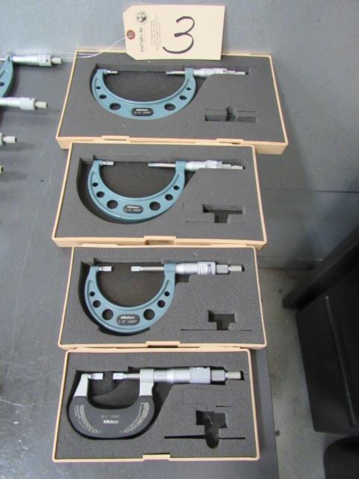 Mitutoyo 0'' - 4'' Blade Micrometers