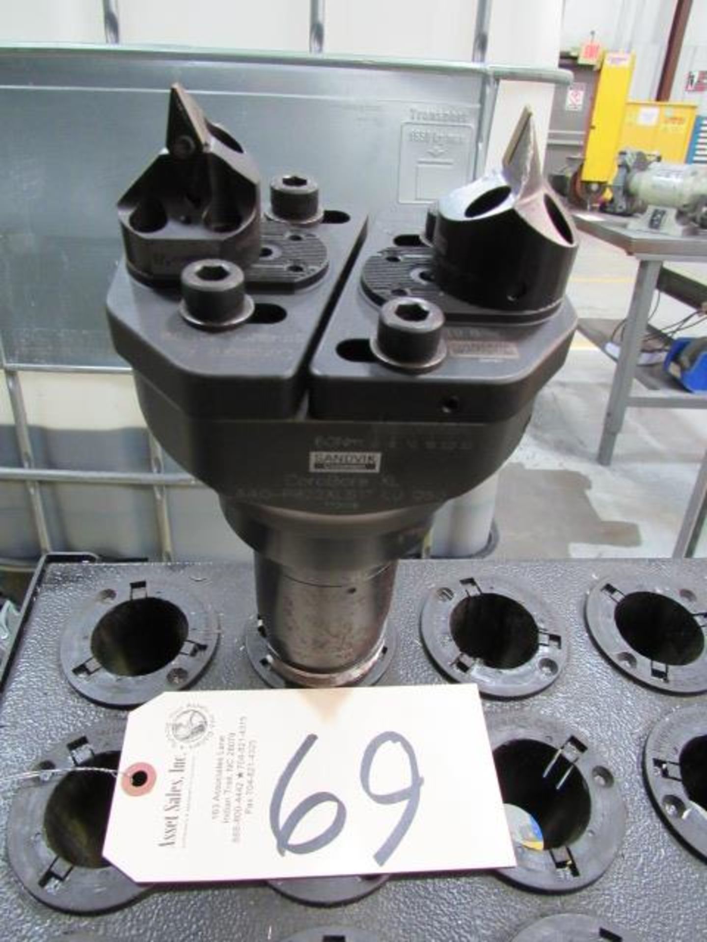 Sandvik A40-R822SLS17-LJ 40 Taper CoroBore