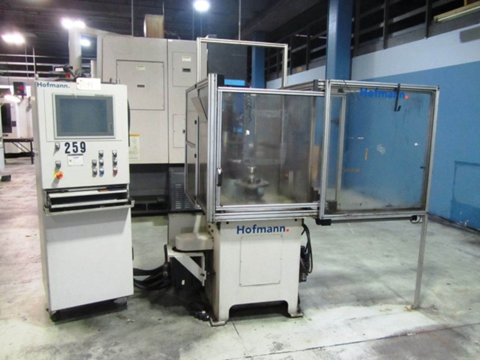 Hofmann Model PCXV-1130D CNC Vertical Balancer