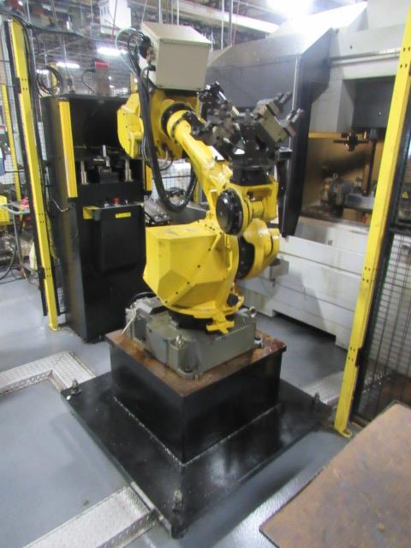 Fanuc M-710iC50 Manipulating Robot - Image 3 of 6