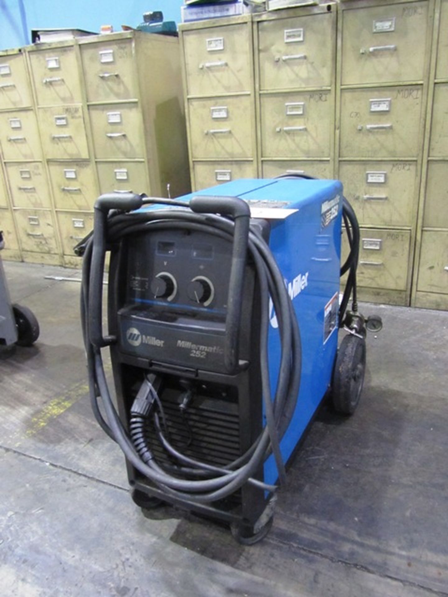 Miller Millermatic 252 Portable Mig Welder