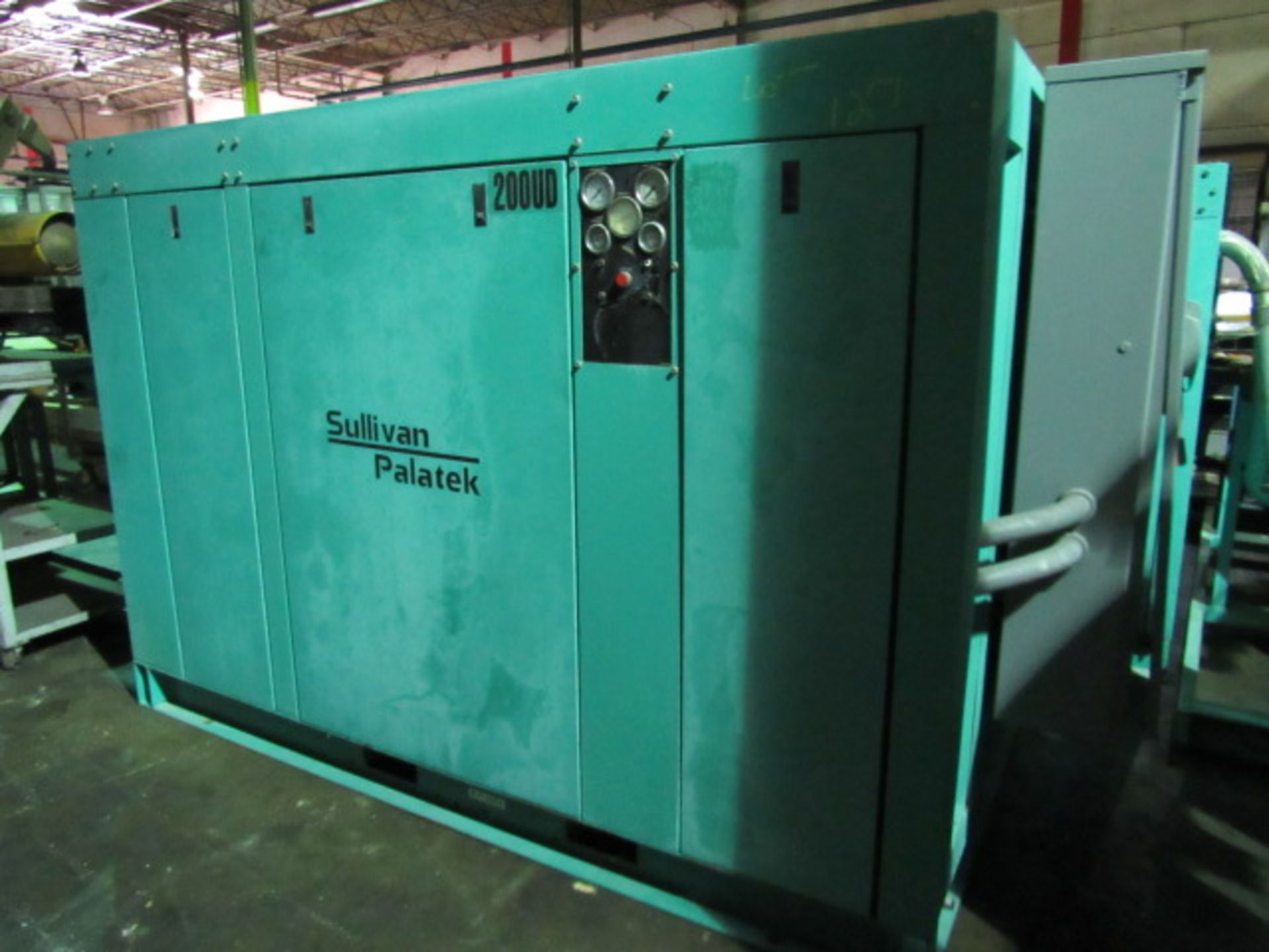 Sullivan Palatek 200UDG Rotary Screw Air Compressor with Dryer - Image 3 of 10