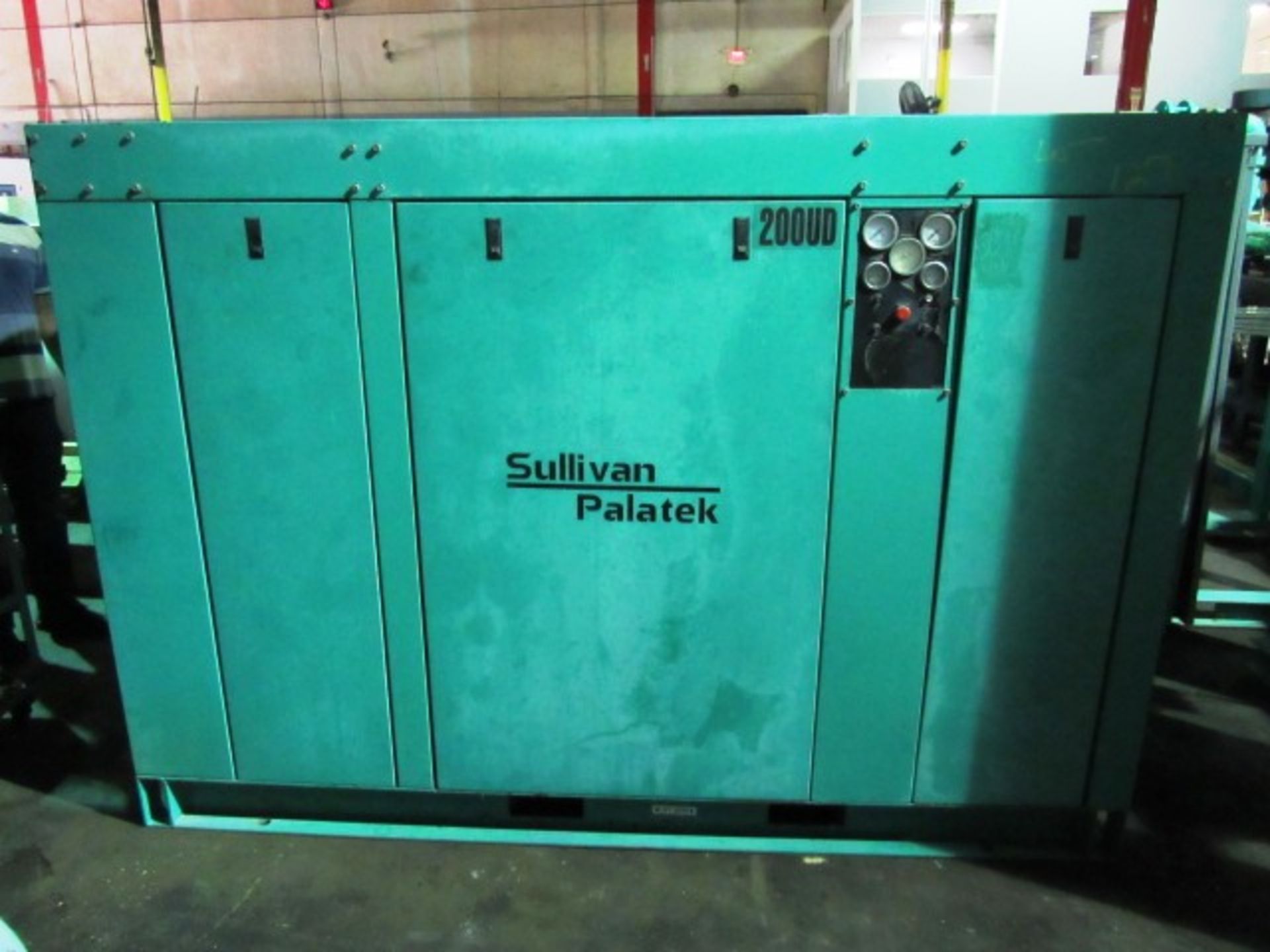 Sullivan Palatek 200UDG Rotary Screw Air Compressor with Dryer