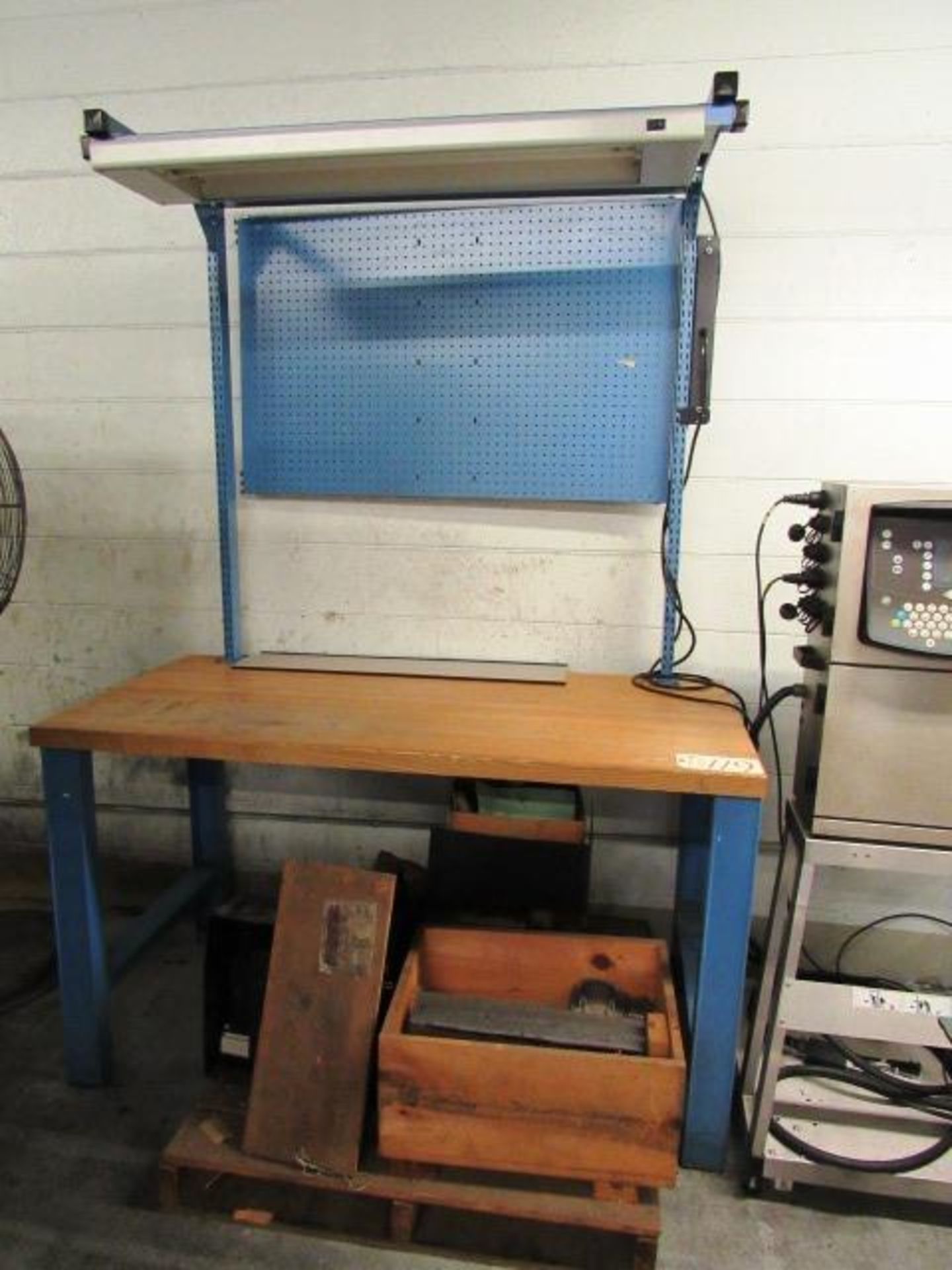 Workbench with Light