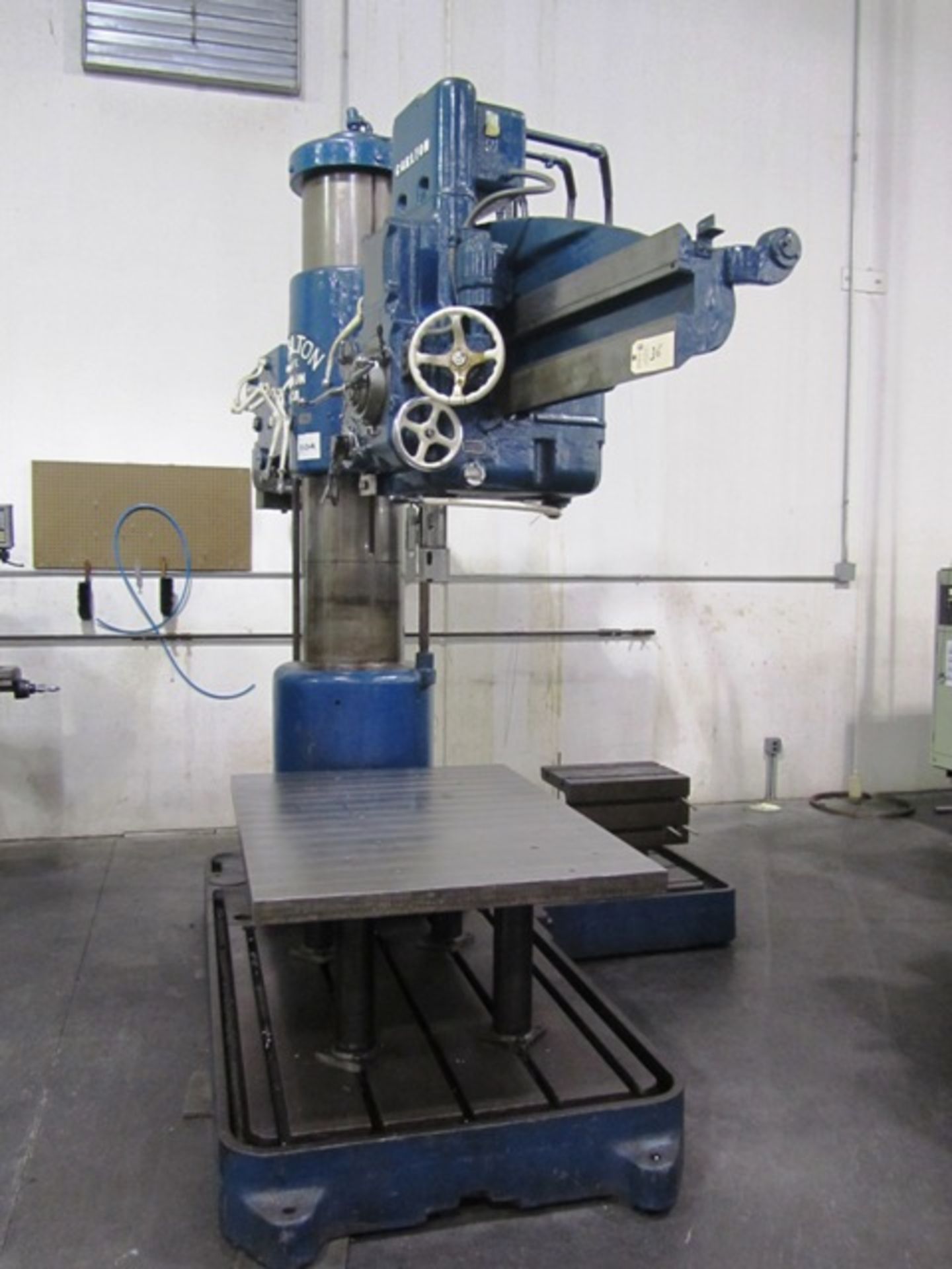 Carlton 5' x 17'' Column Radial Arm Drill - Image 2 of 3