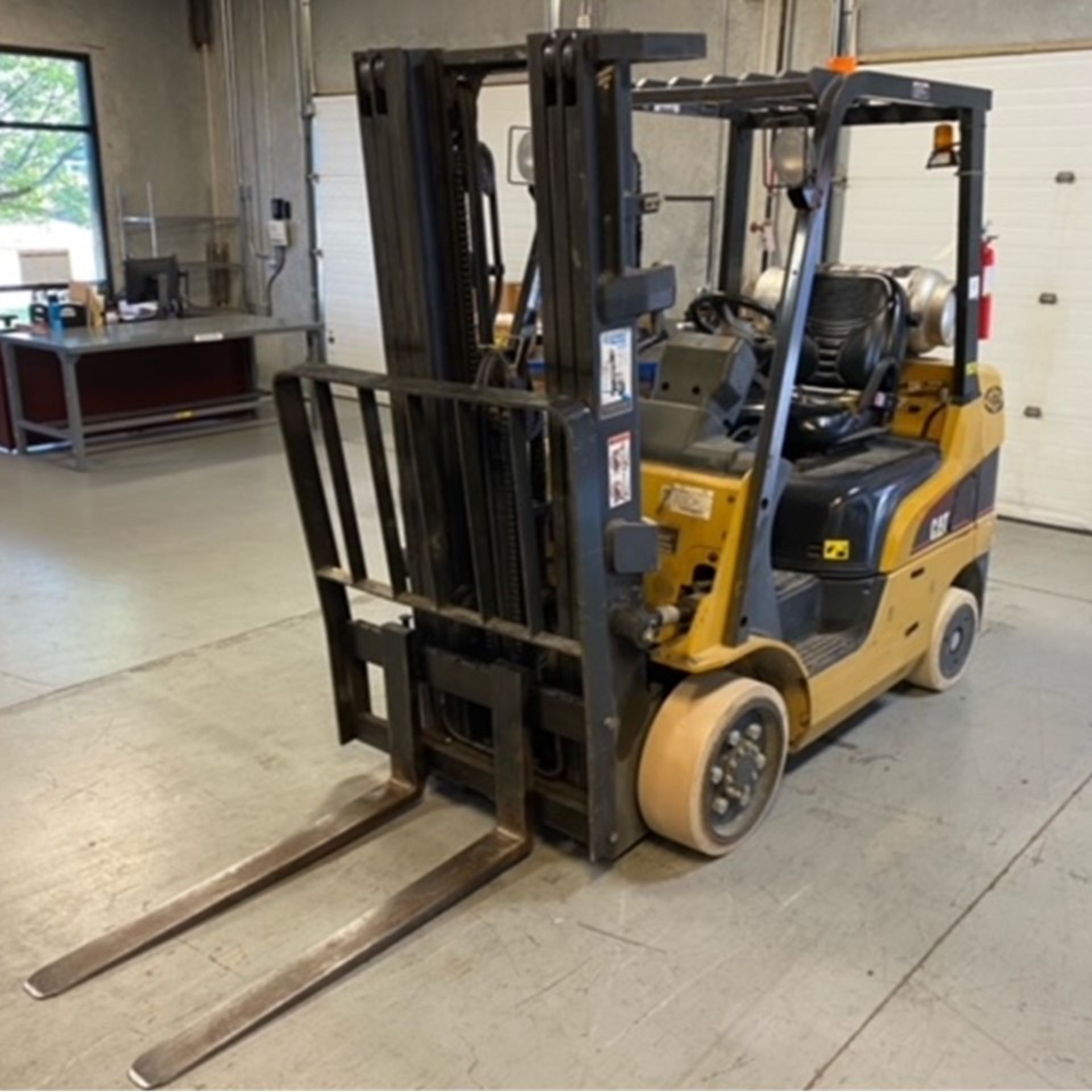 CAT Model C5000 5,000lb Capacity LP Forklift