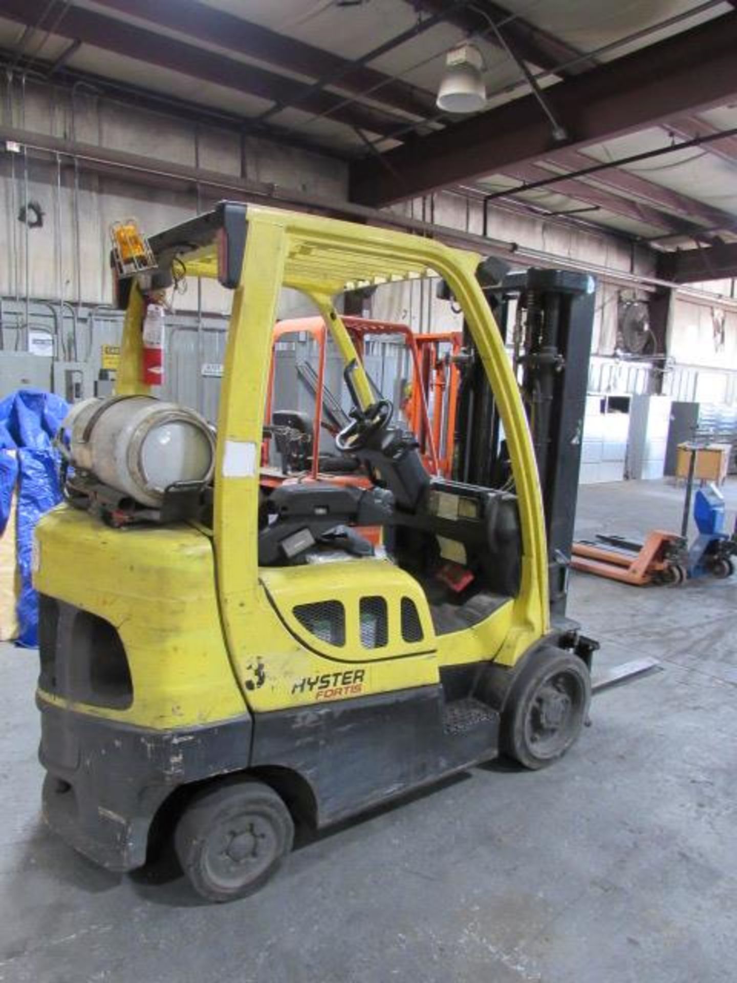 Hyster Model F50 5,000lb Capacity LP Gas Forklift - Image 3 of 8