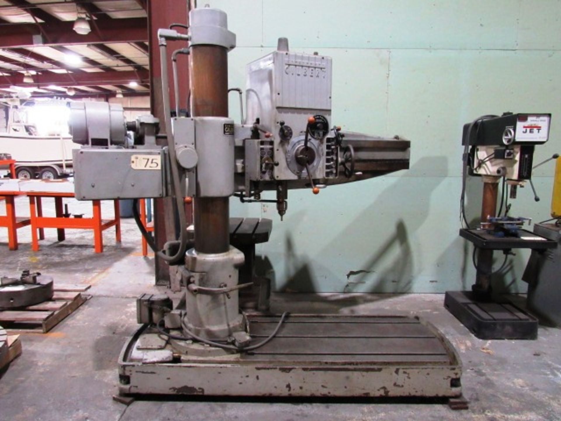 Cincinnati Gilbert 3' x 8'' Radial Arm Drill