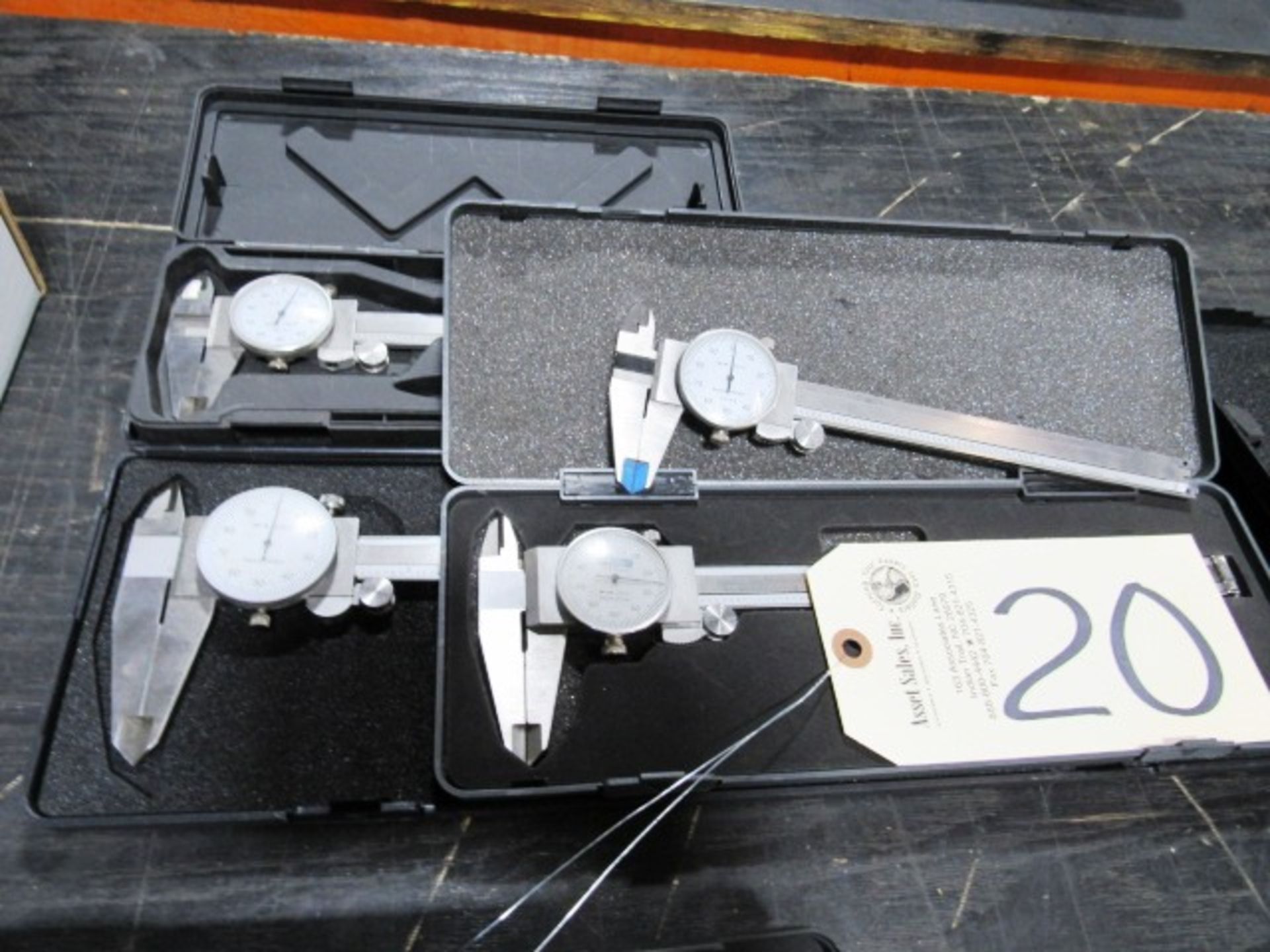 (4) Calipers