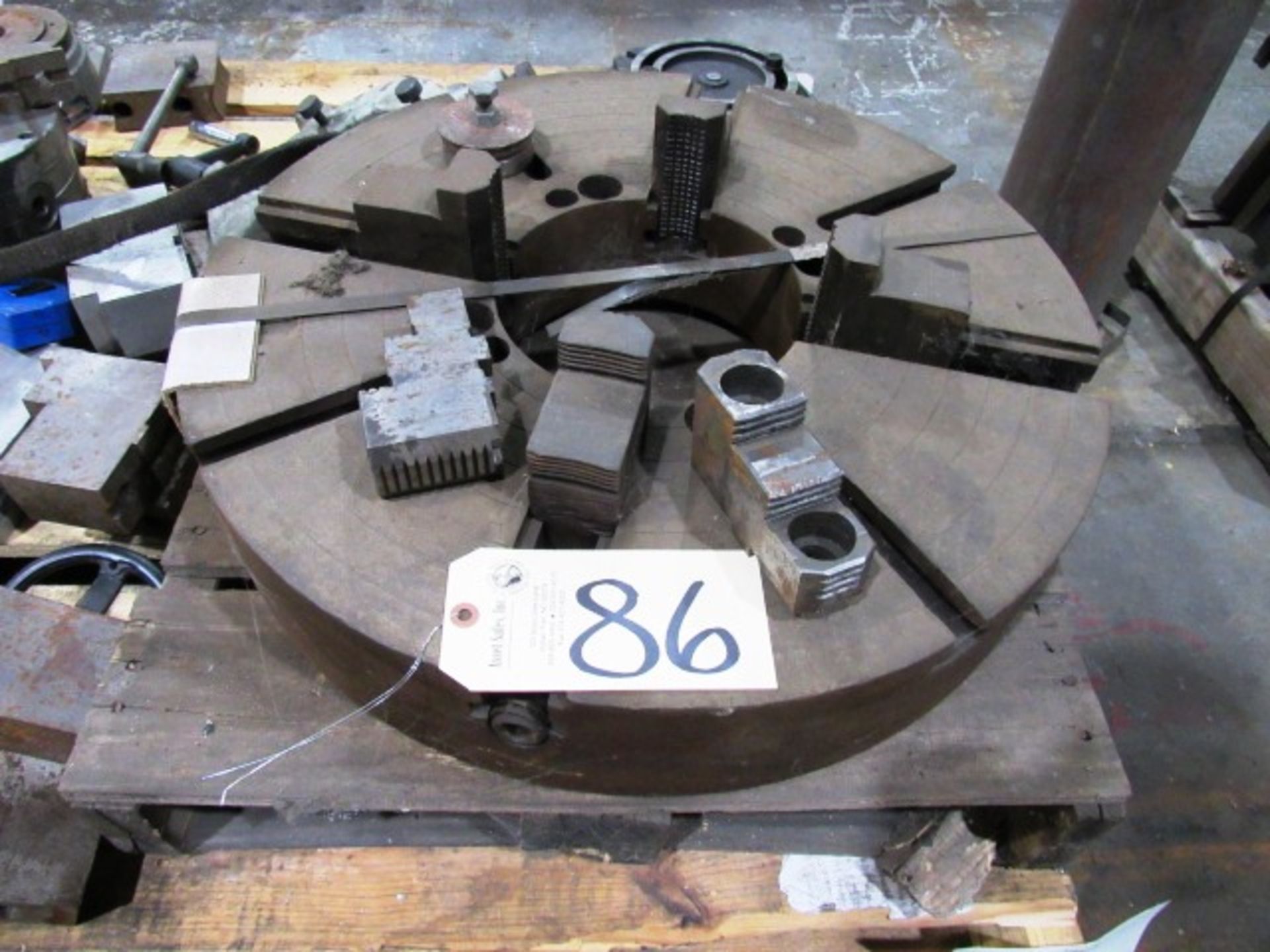 24'' 4-Jaw Chuck