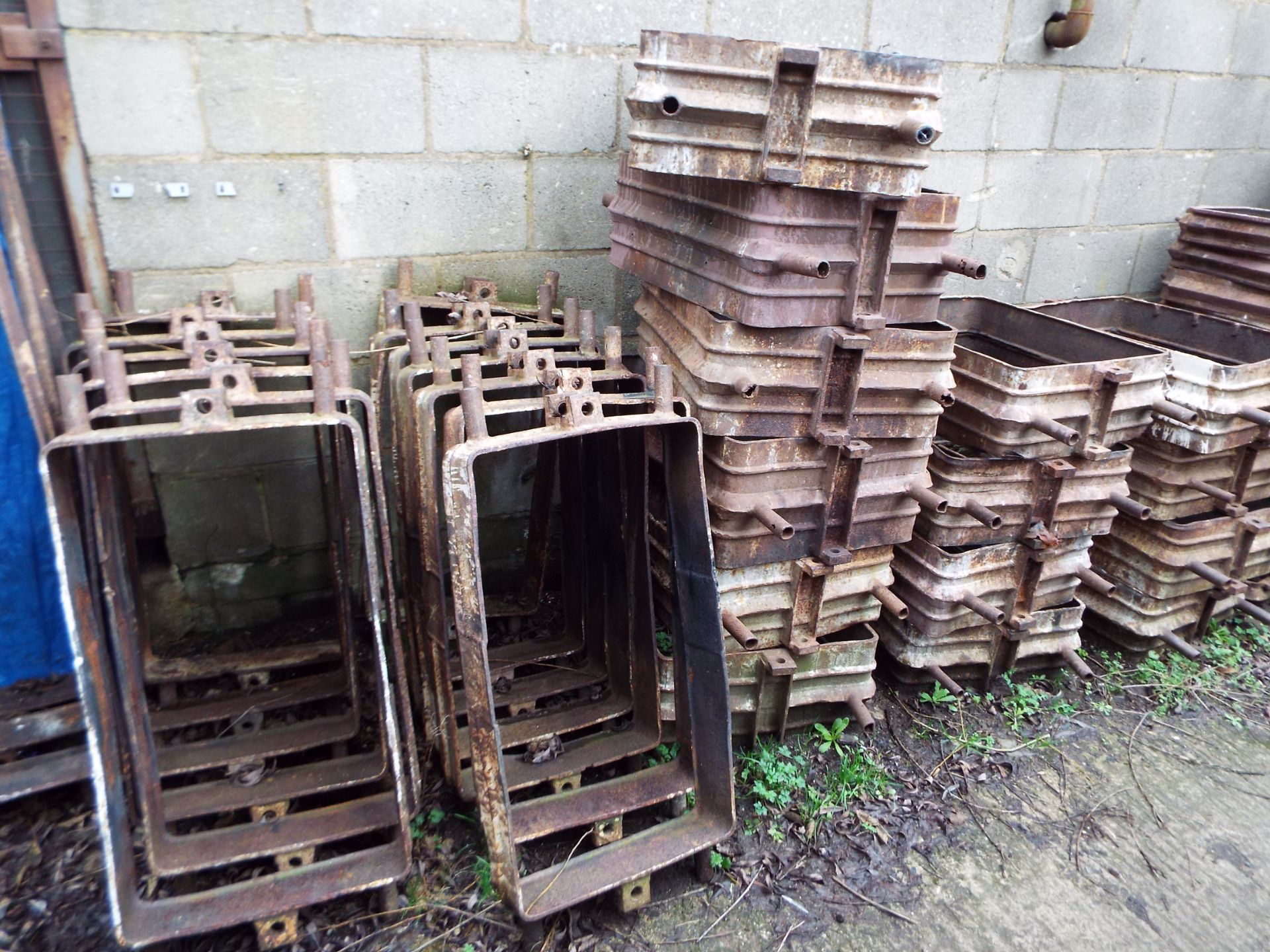 Large Quantity of Mould Boxes - Image 3 of 4