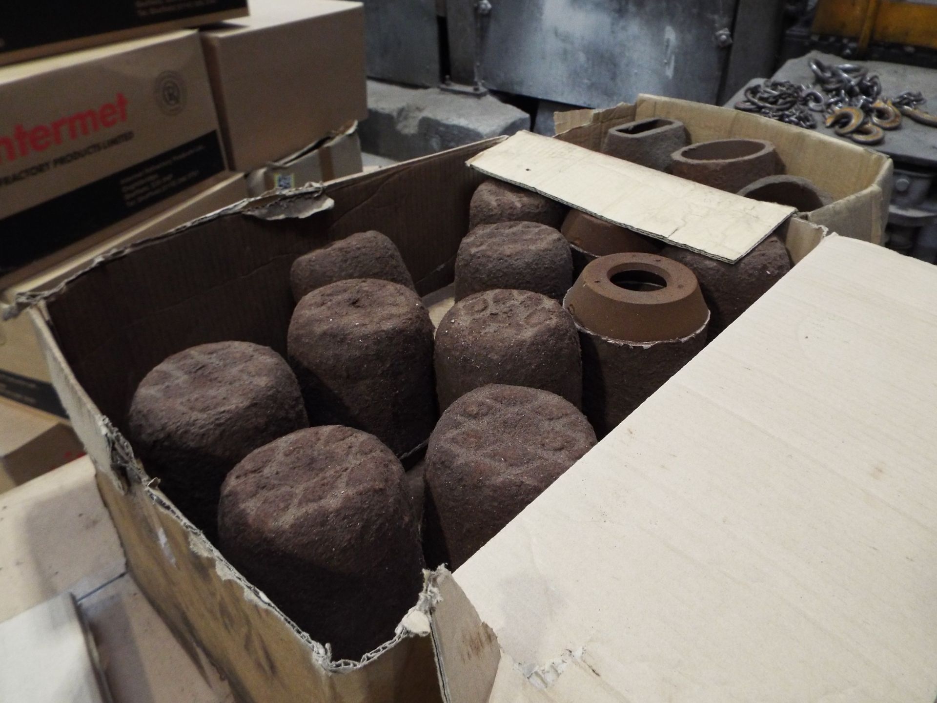 Large Quantity Of Boxed & Palletised Foundry Consumables. - Image 7 of 18