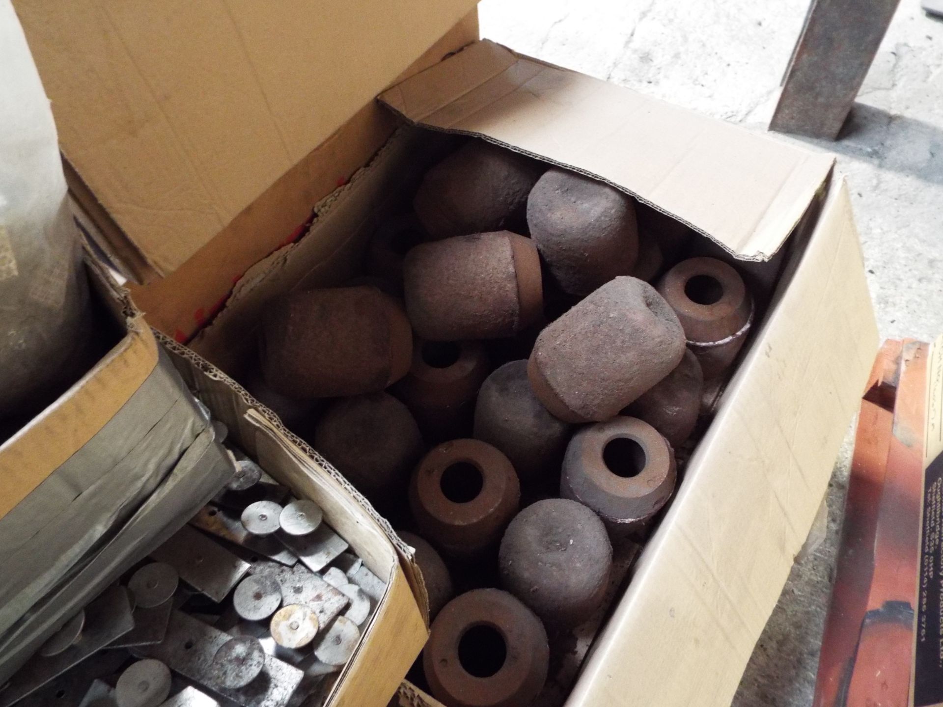 Large Quantity Of Boxed & Palletised Foundry Consumables. - Image 4 of 18