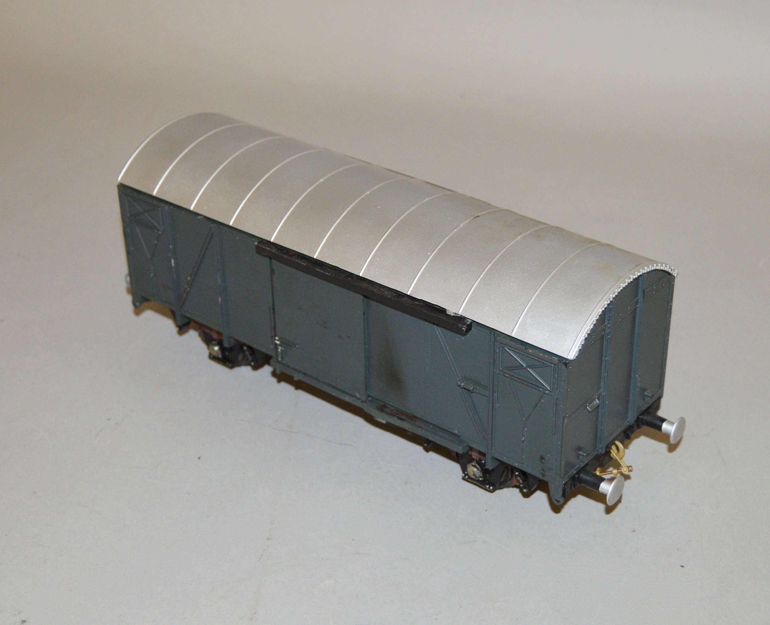 Gauge 1. Two unboxed and unbranded Deutsche Reichsbahn (German National Railway) 'Rheingold' - Image 10 of 12