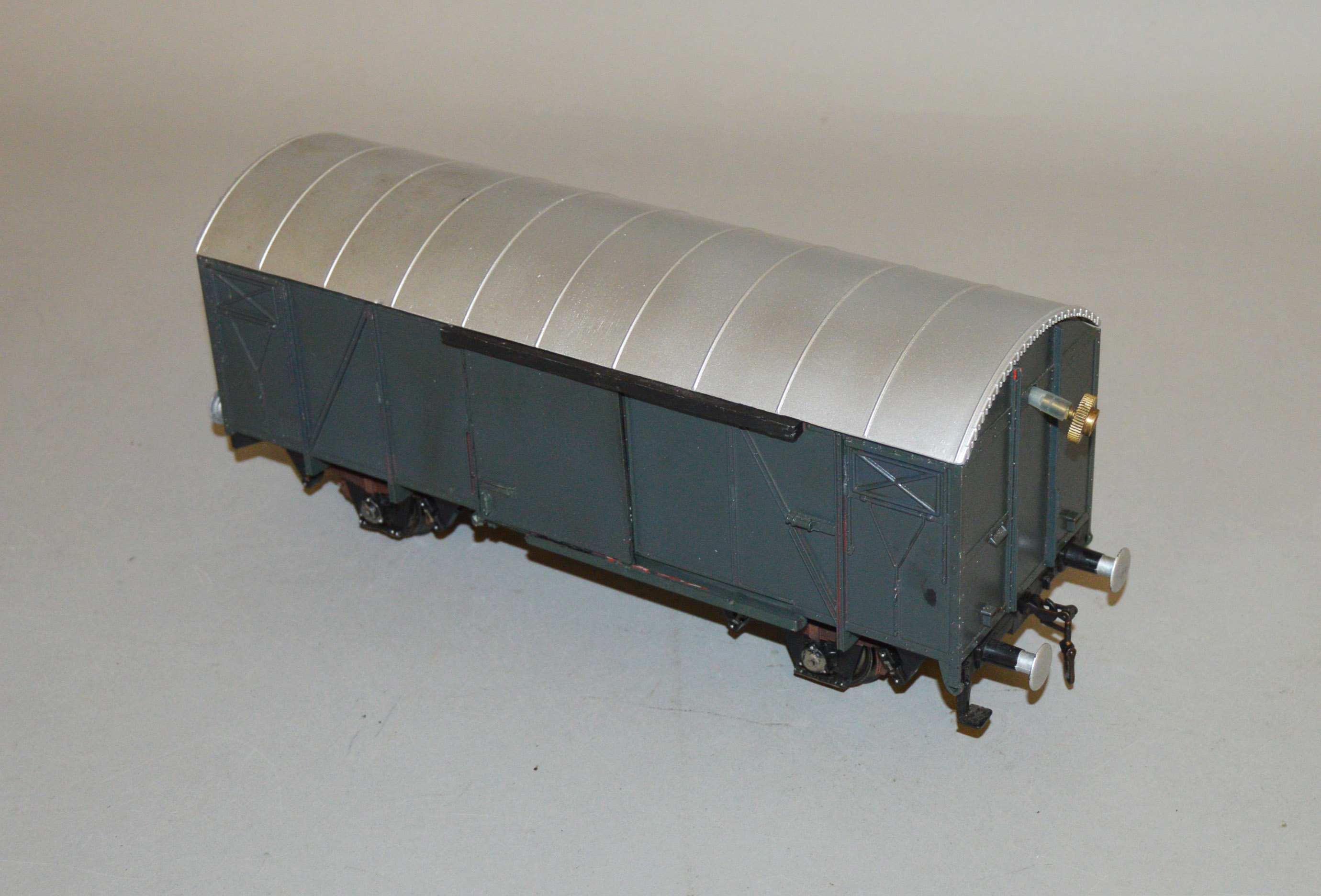 Gauge 1. Two unboxed and unbranded Deutsche Reichsbahn (German National Railway) 'Rheingold' - Image 9 of 12