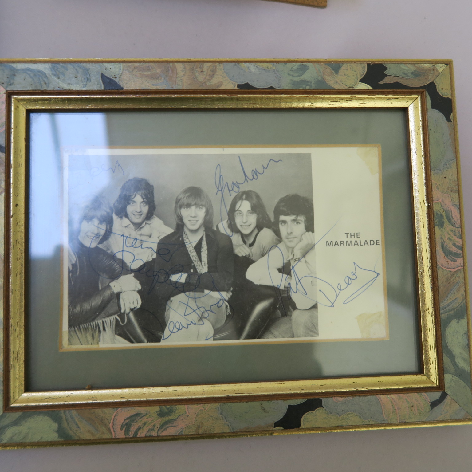 Framed Adam Faith promotional Parlophone 7 inch single 45-R 4623 plus signature and "Meet Adam" book - Image 3 of 6