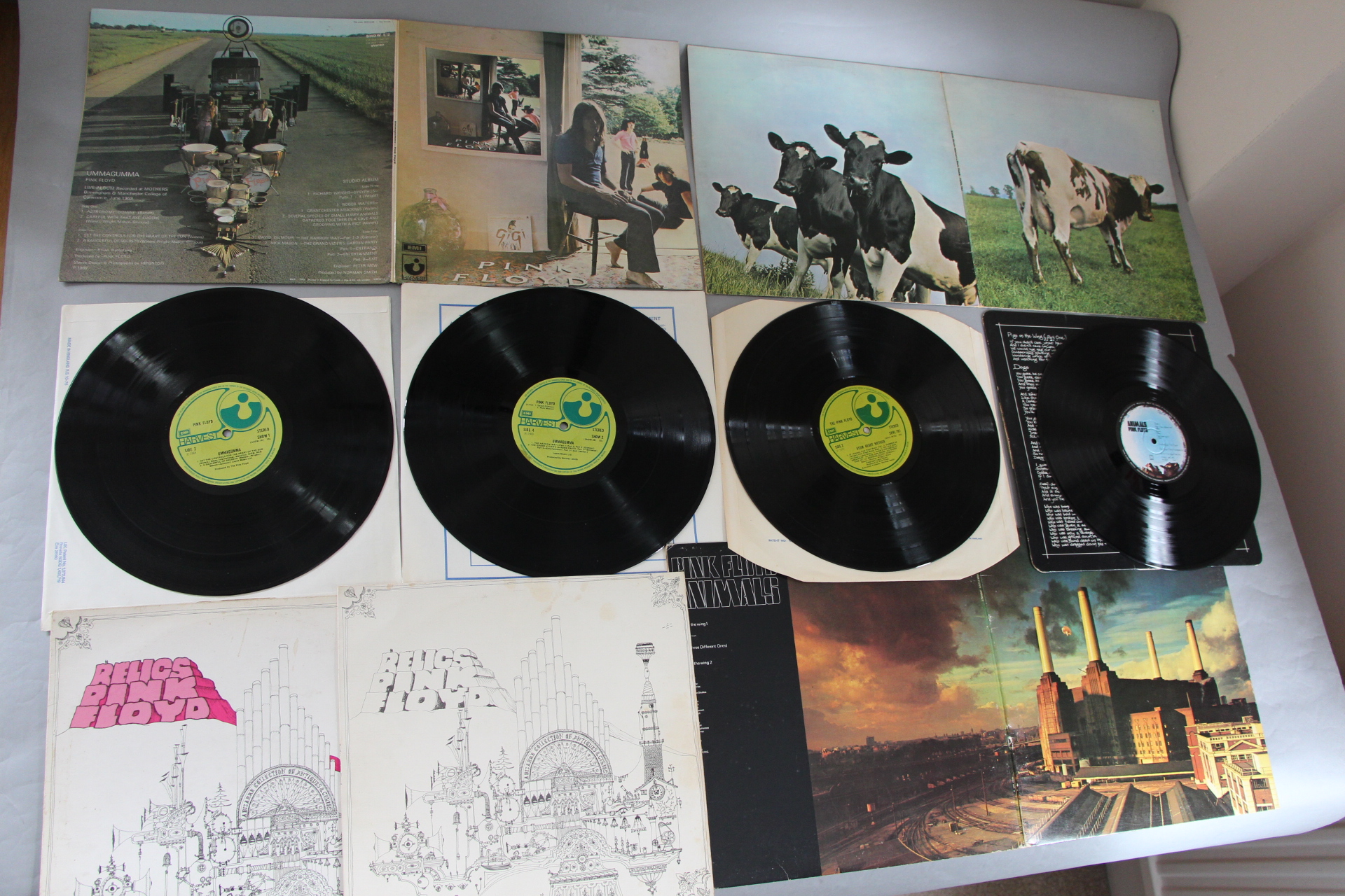 Pink Floyd LP collection including Ummagumma 1969 Harvest SHDW 1/2 with gatefold laminated cover,