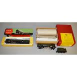 OO Gauge. 2 boxed 2 Rail Trix 4-6-2 '70000 Britannia' Locomotives with Tenders in BR lined green