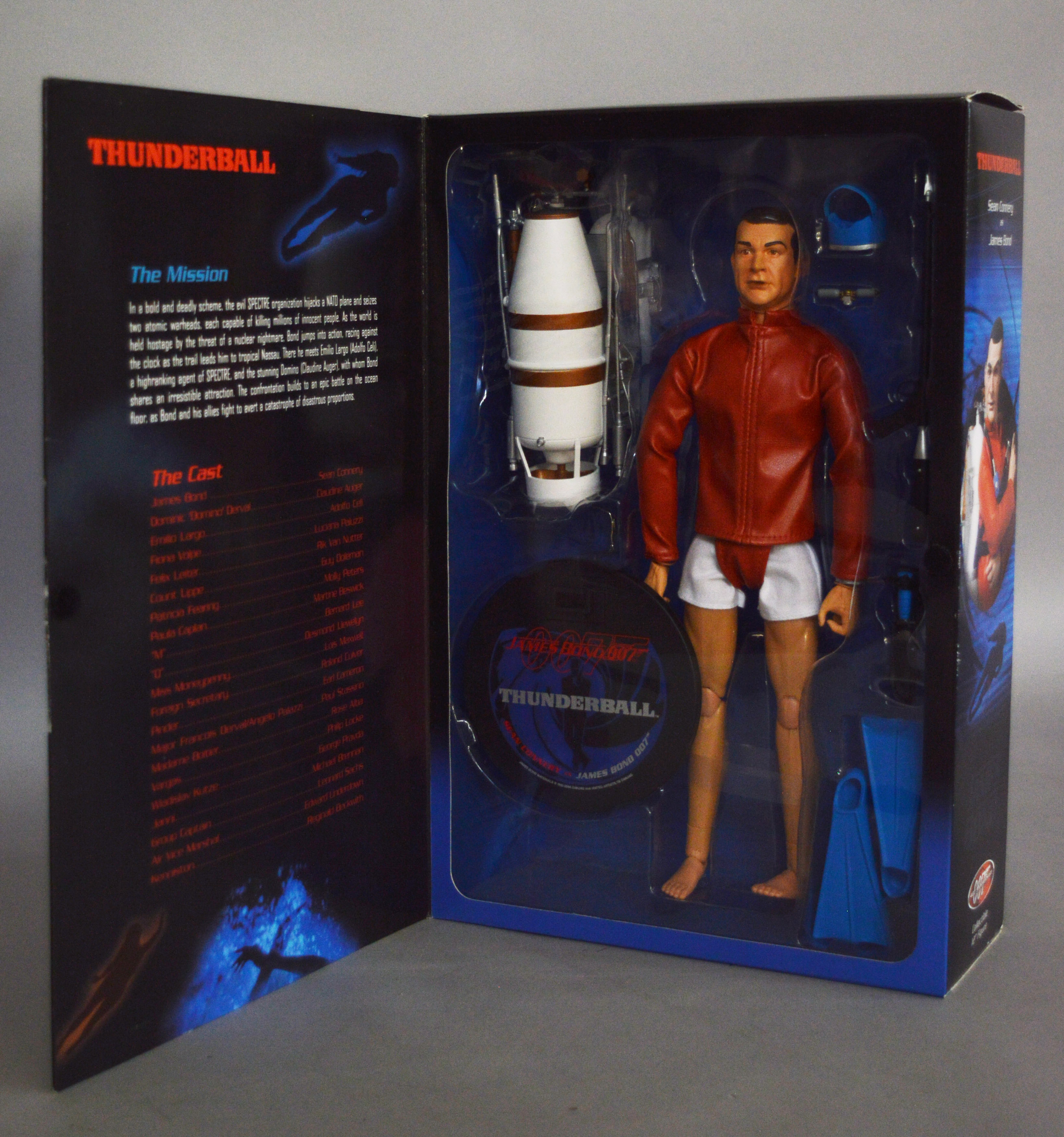 James Bond 007. A scarce boxed Sideshow 12 inch action figure of 'Sean Connery as James Bond in - Image 2 of 2